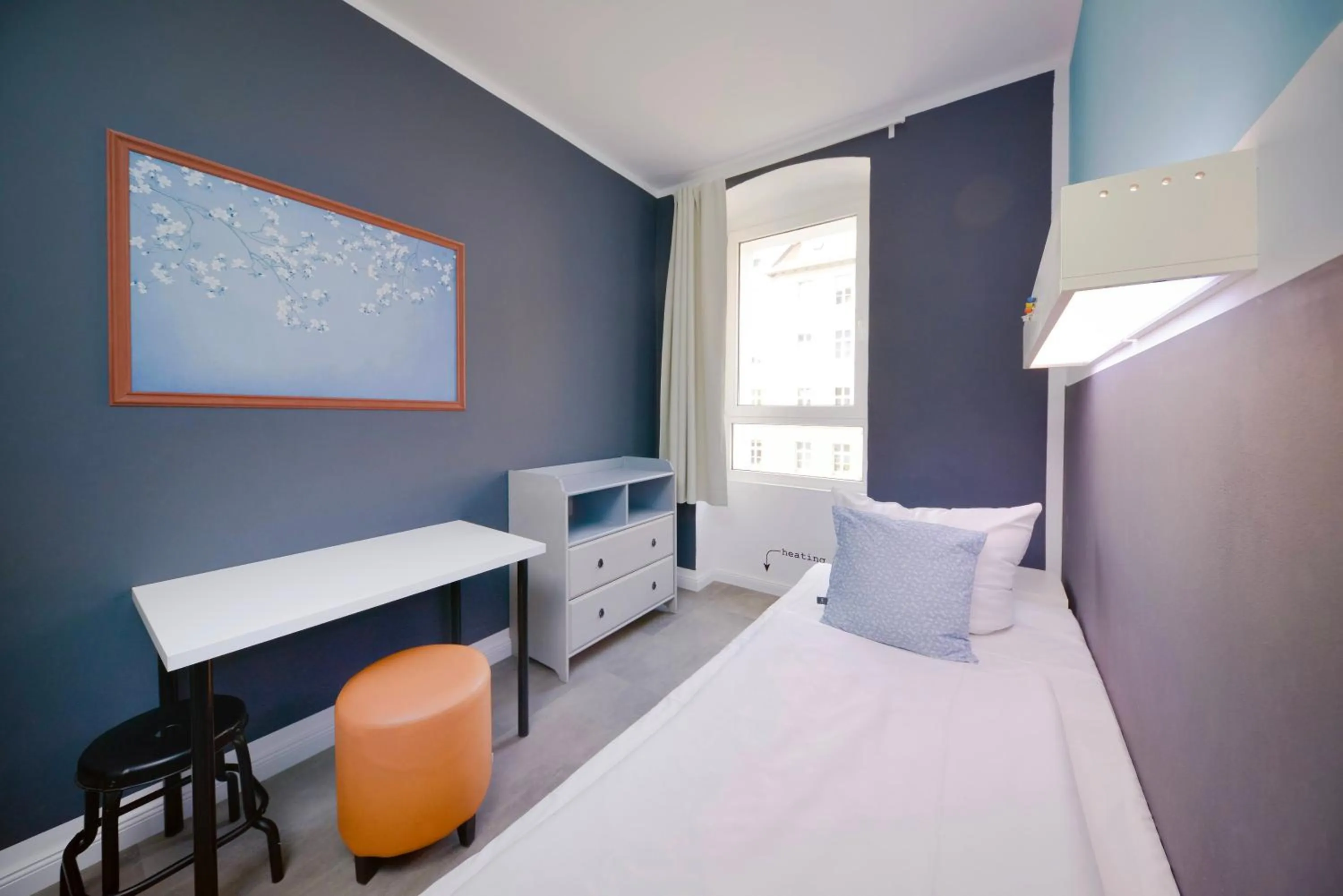 Photo of the whole room, Bed in Old Town Hostel