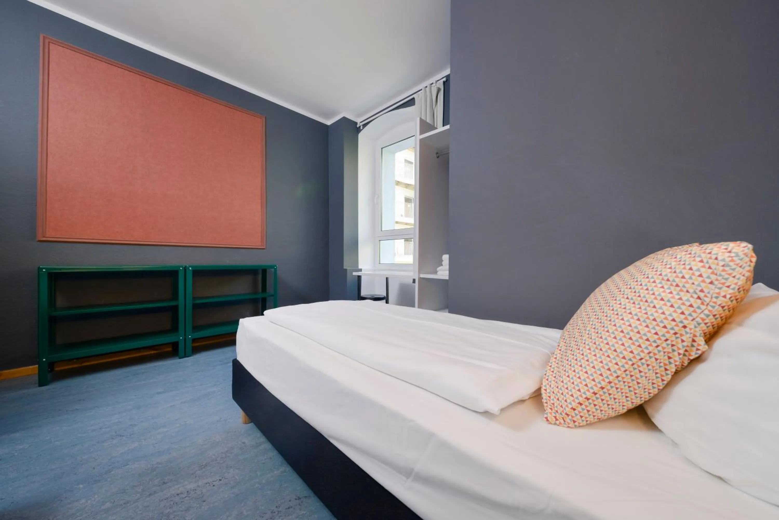 Bedroom, Bed in Old Town Hostel