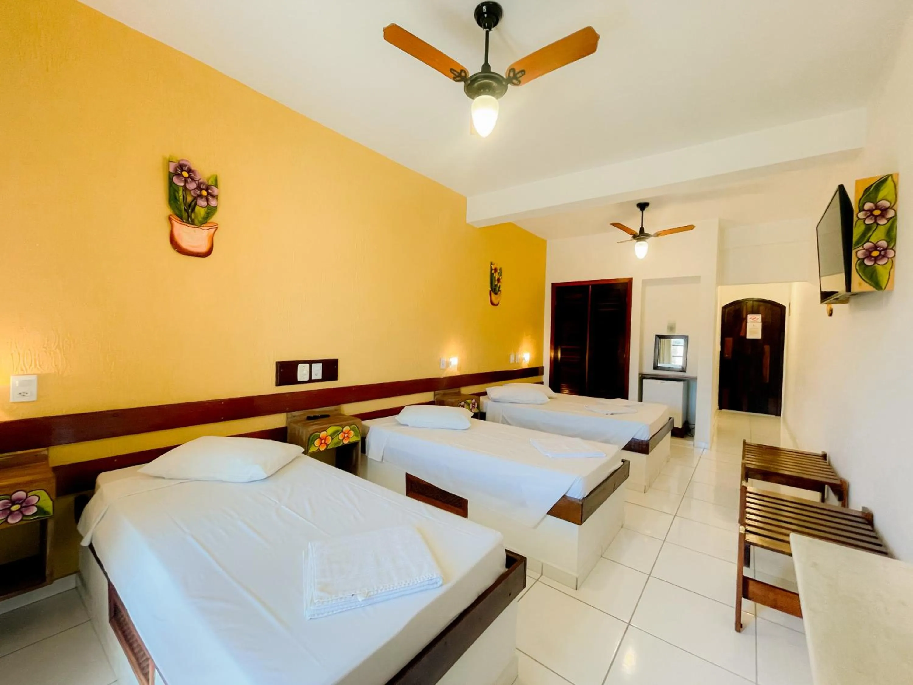 Photo of the whole room, Bed in Hotel Parque Atlântico