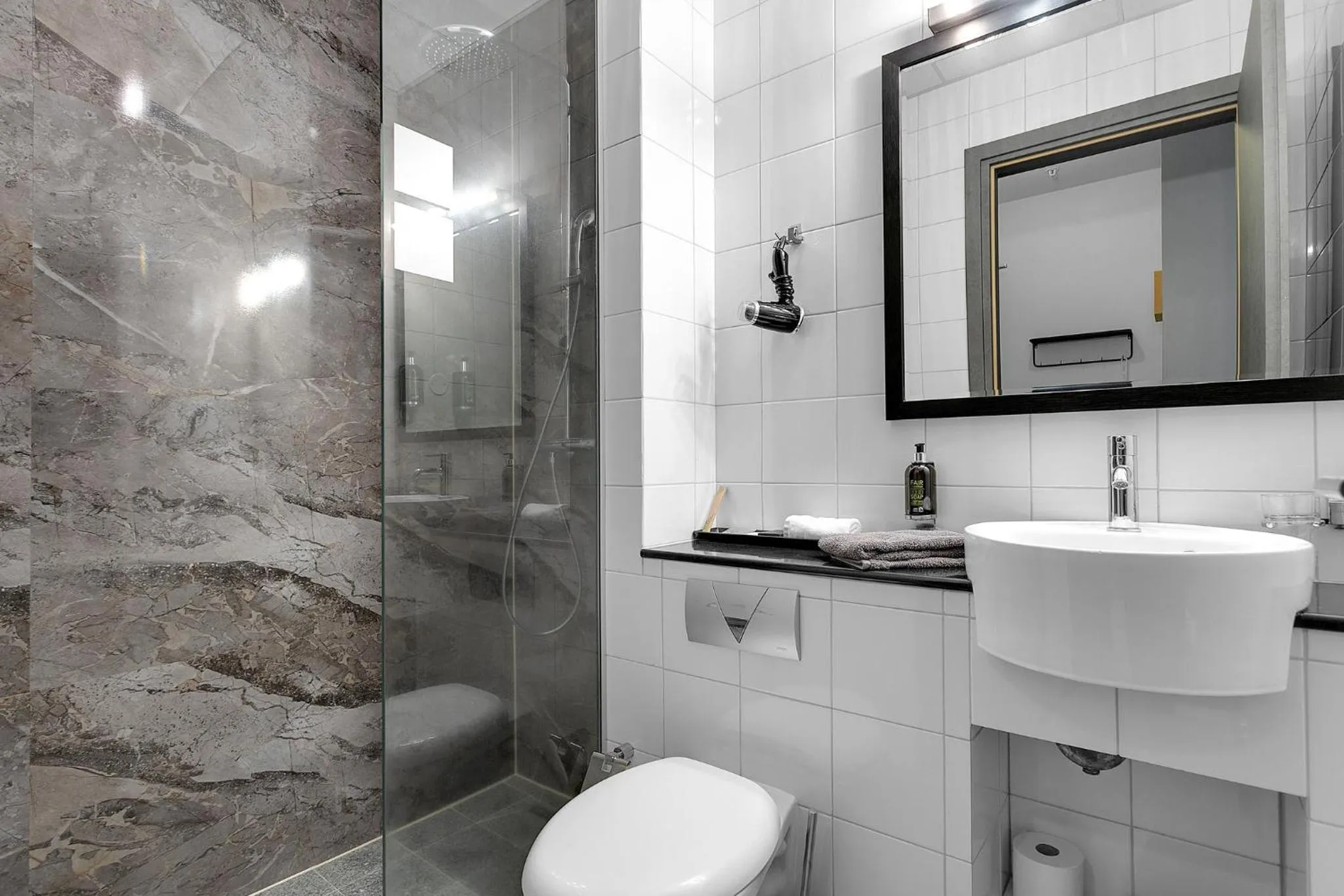 Bathroom in City Center Hotel