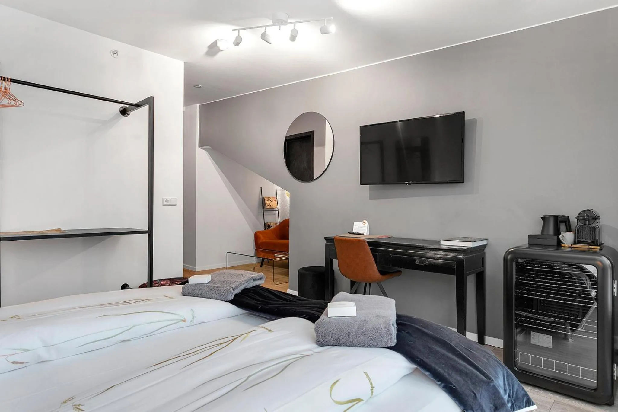 Bedroom, Bed in City Center Hotel