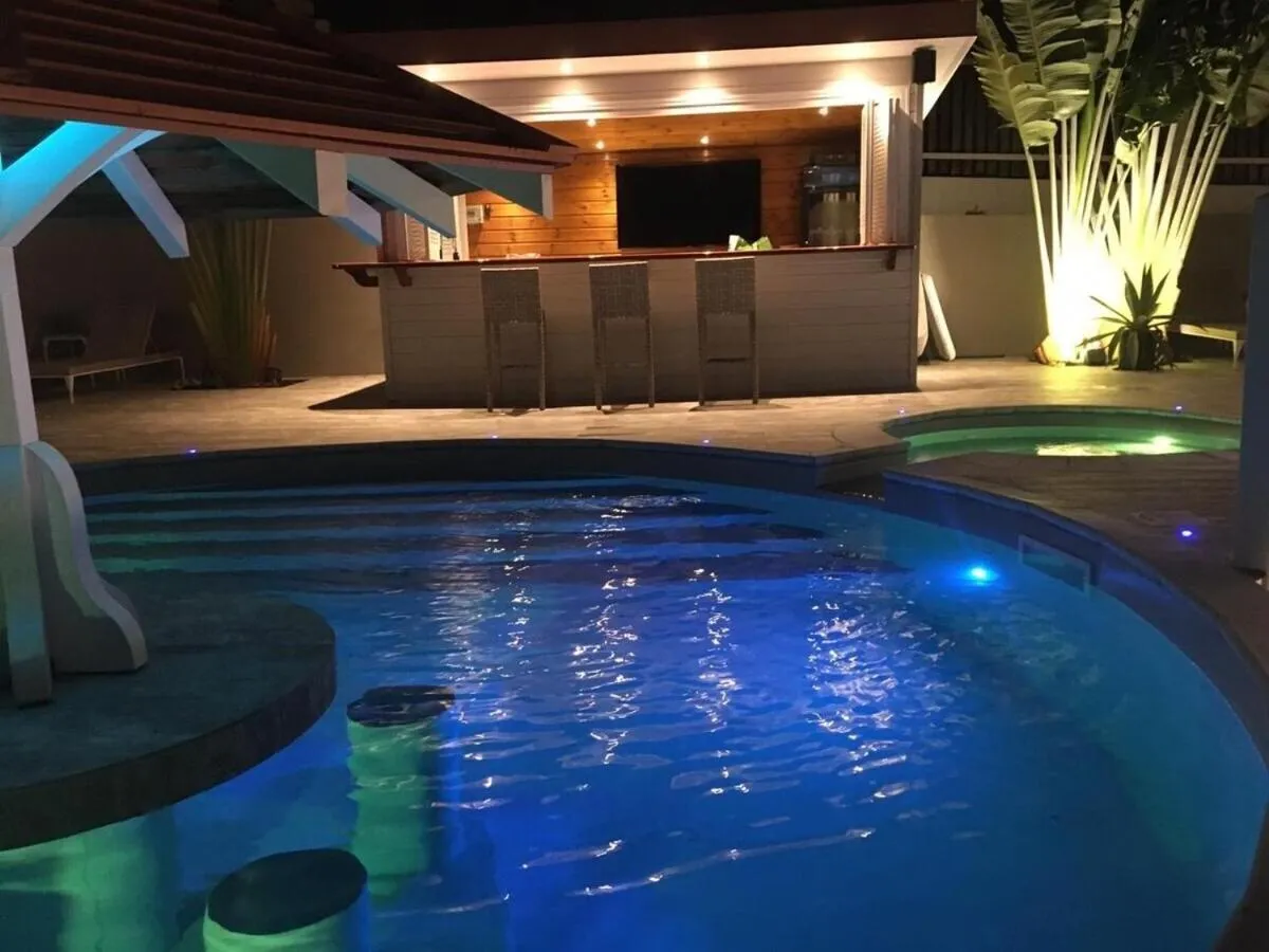 Pool view in LES HAUTS DU CAP