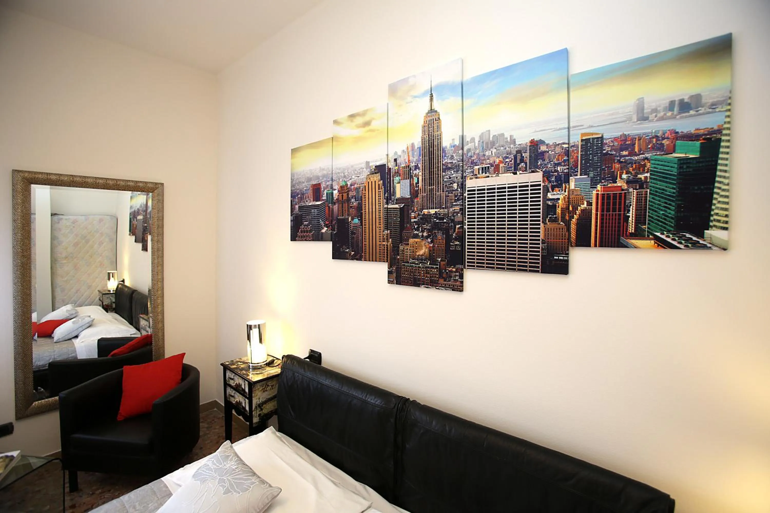 Decorative detail in Easy Dream VERONA