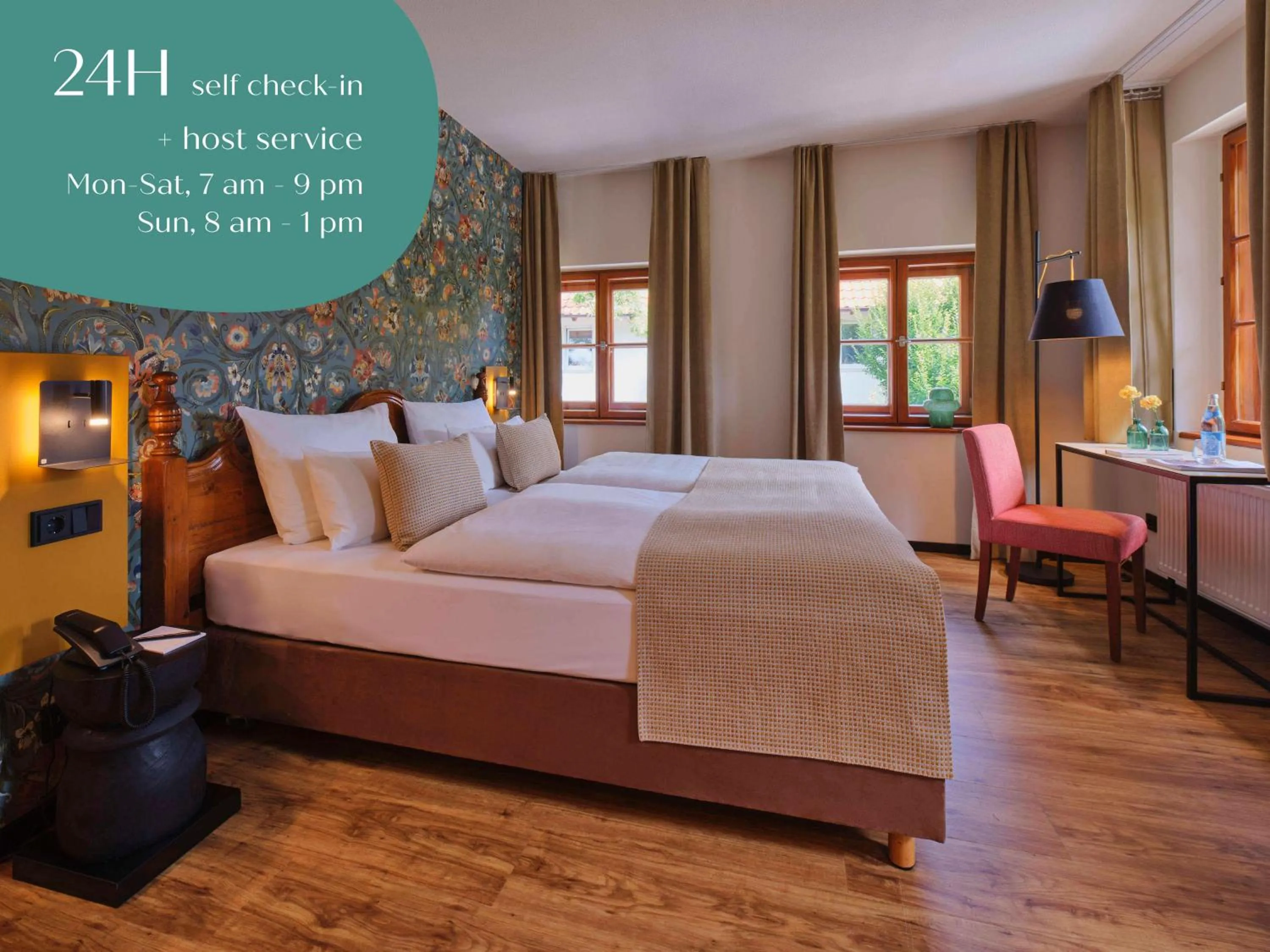 Bed in Classik Hotel Martinshof, Messe München