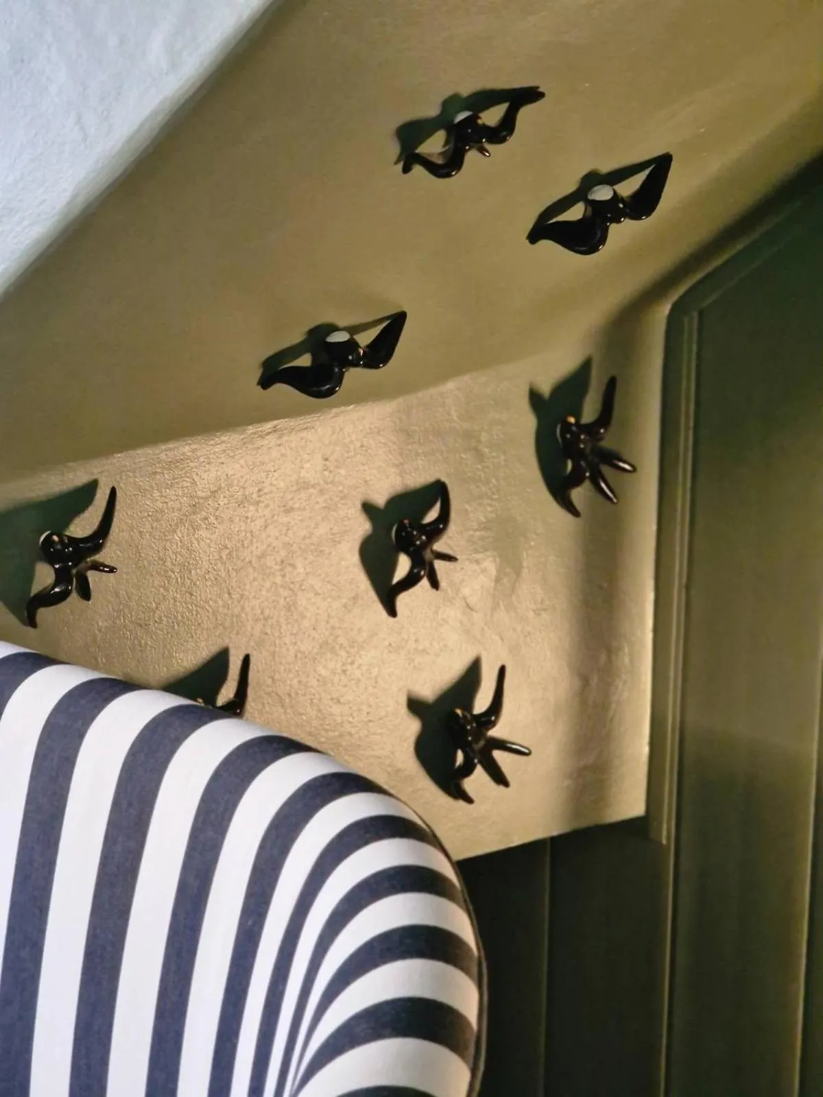 Decorative detail, Bed in ASPA Studios - Urban Conscious Living