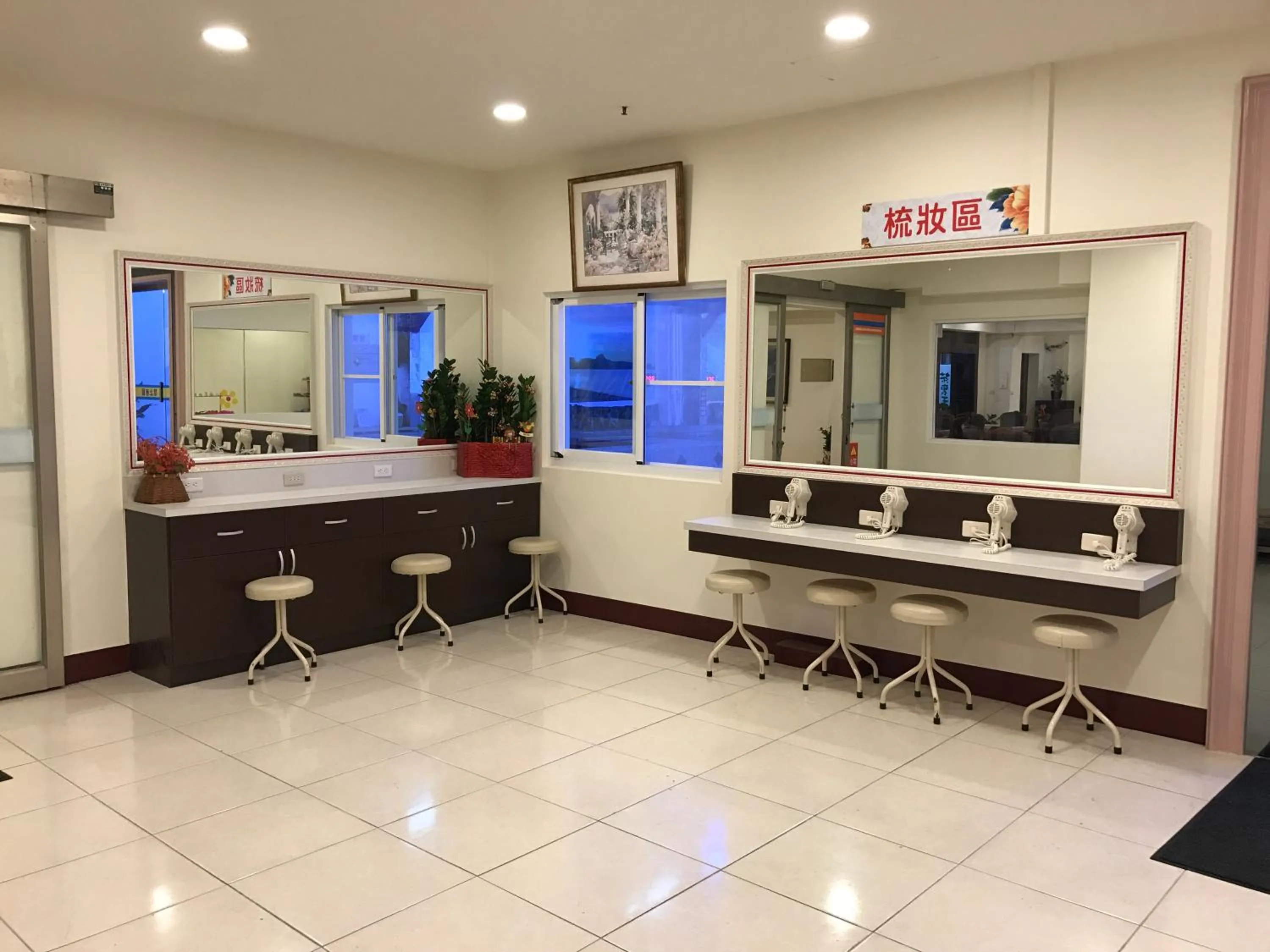 Shopping Area in Kenting Maldives Hotspring Hotel