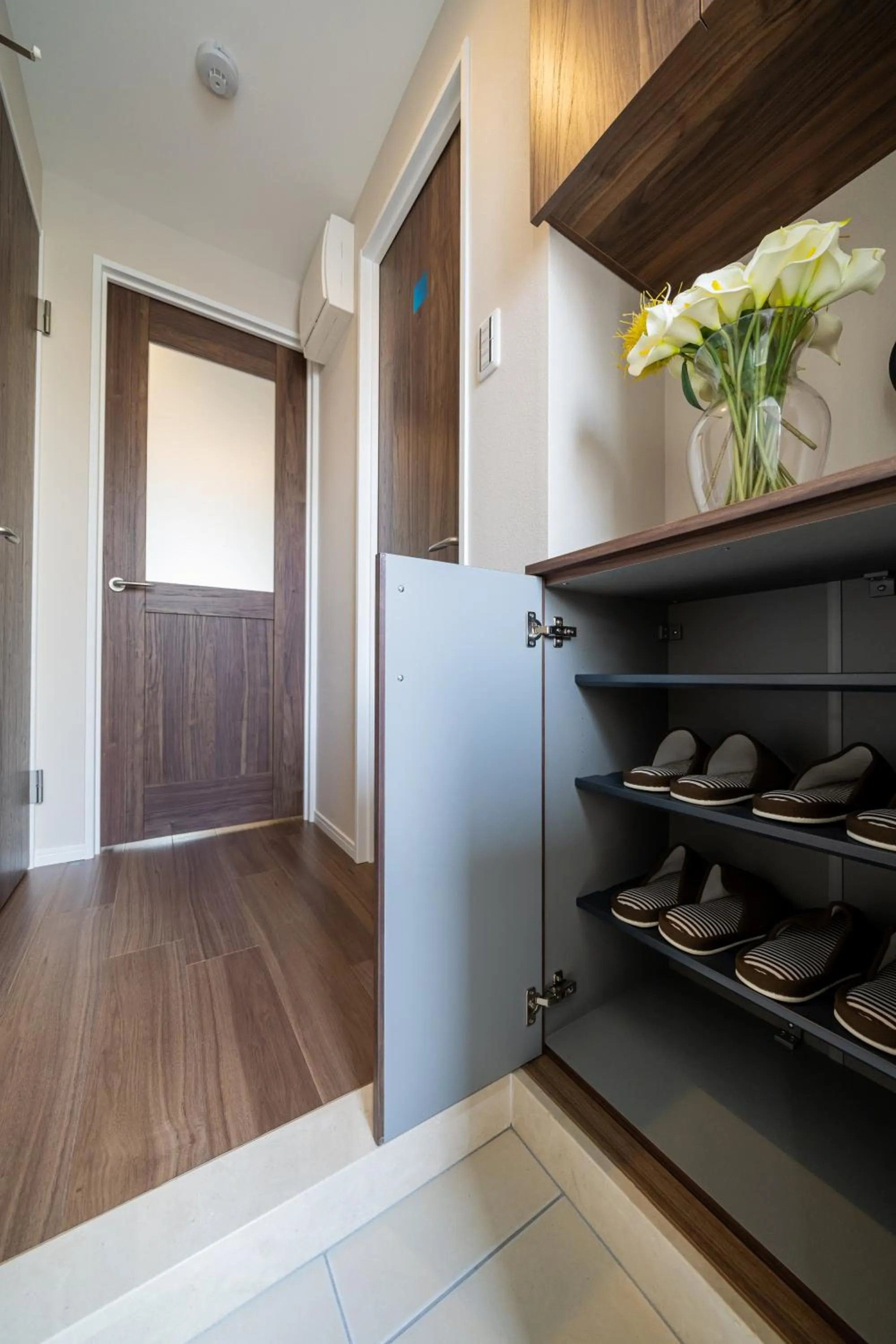 Kitchen/Kitchenette in Tenpoint Hotel OKOU