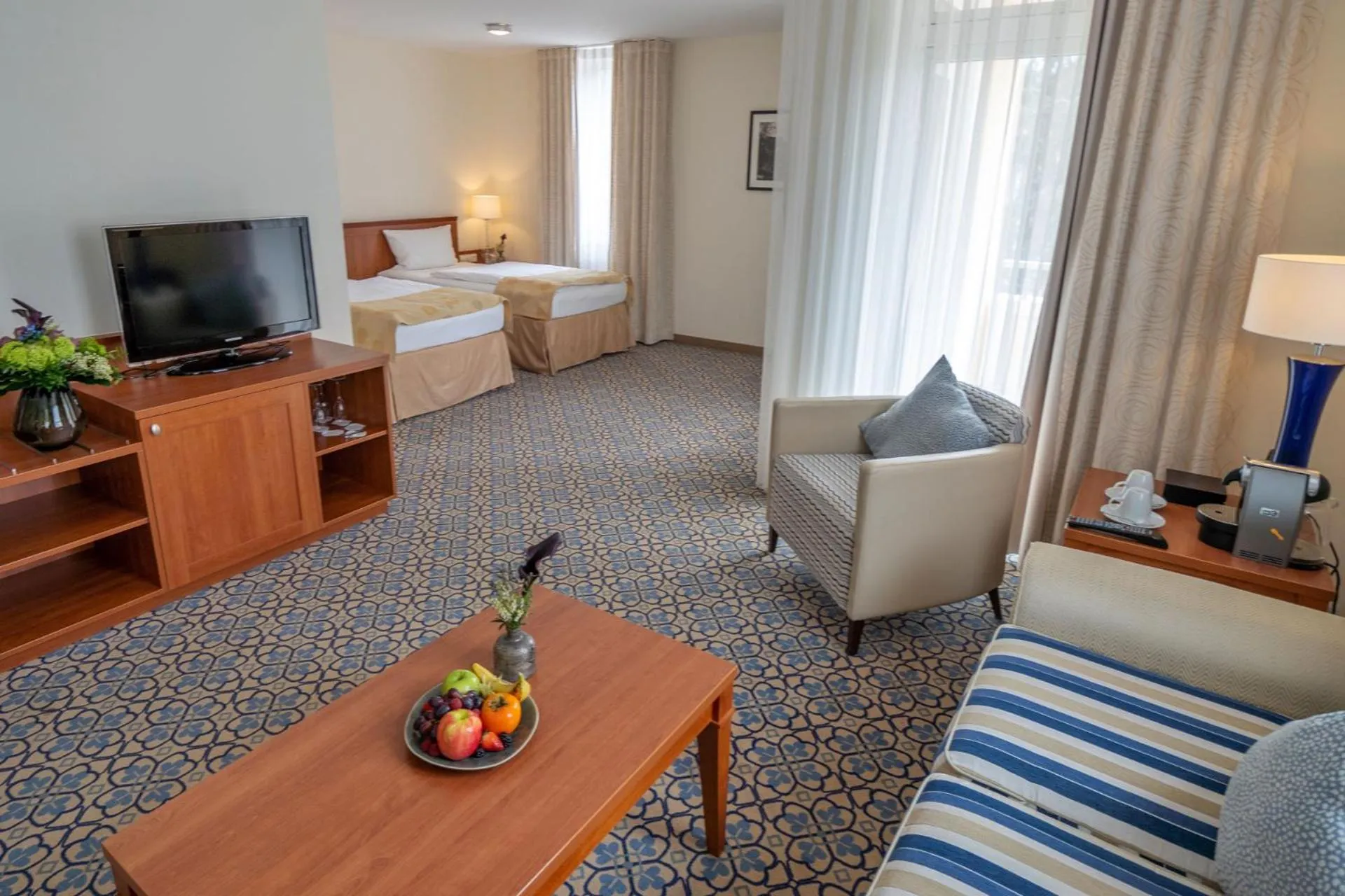 Living room, Bed in VILA VITA Rosenpark