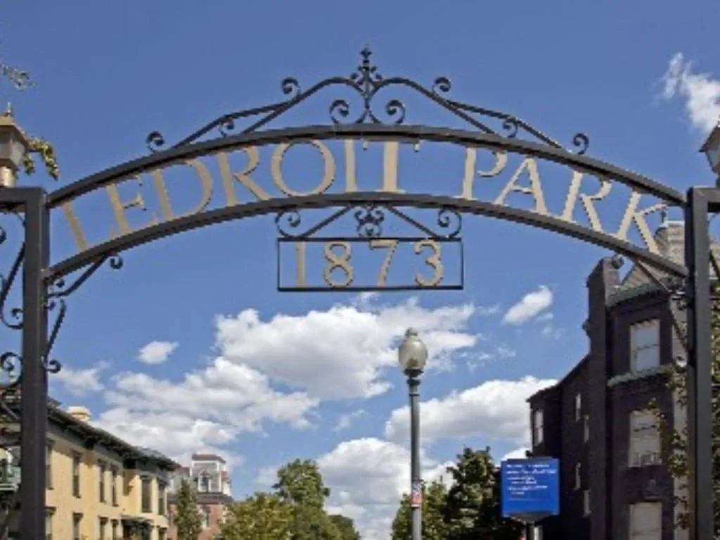 Other in Ledroit Park Renaissance Bed and Breakfast