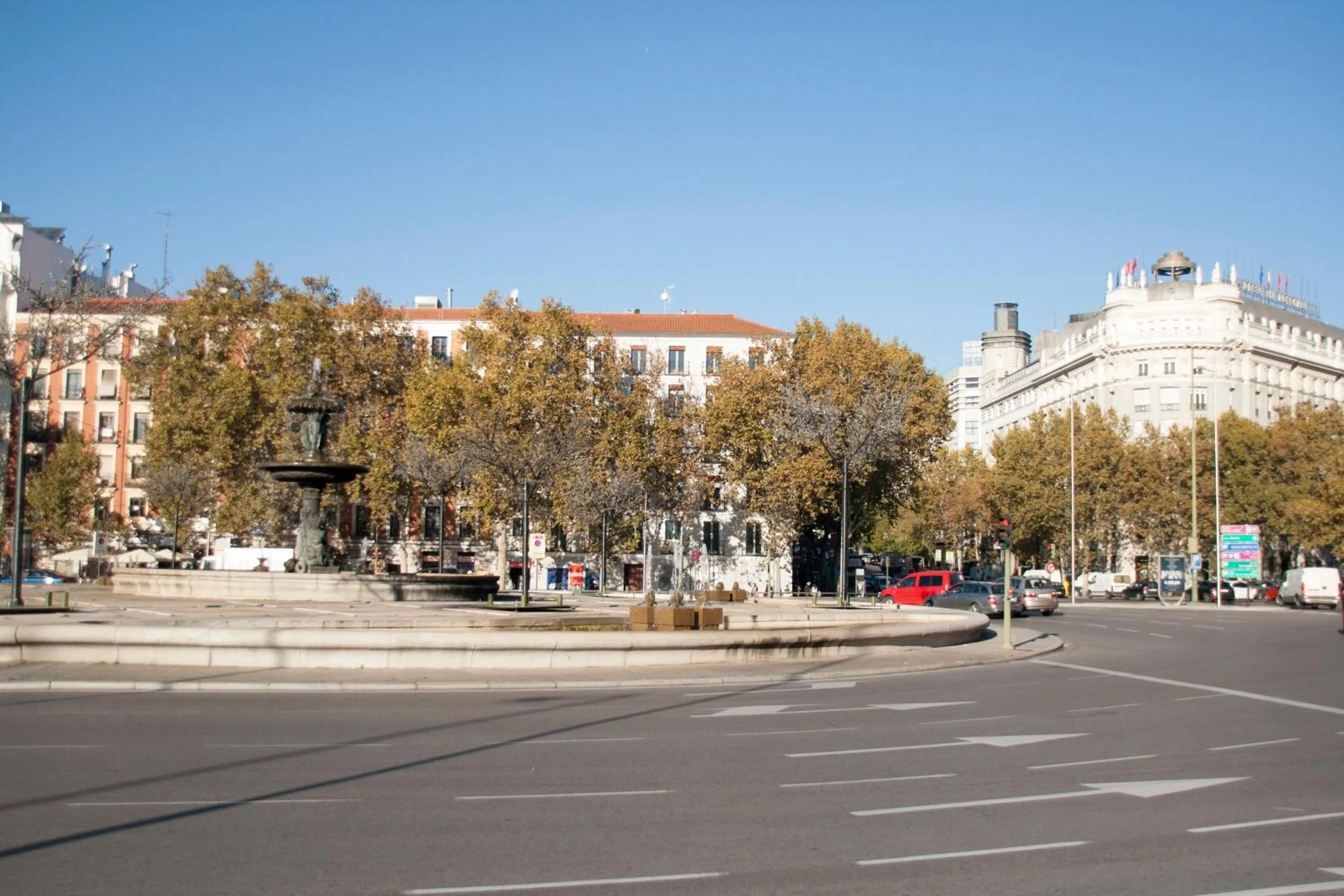 Facade/entrance in 60 Balconies Art