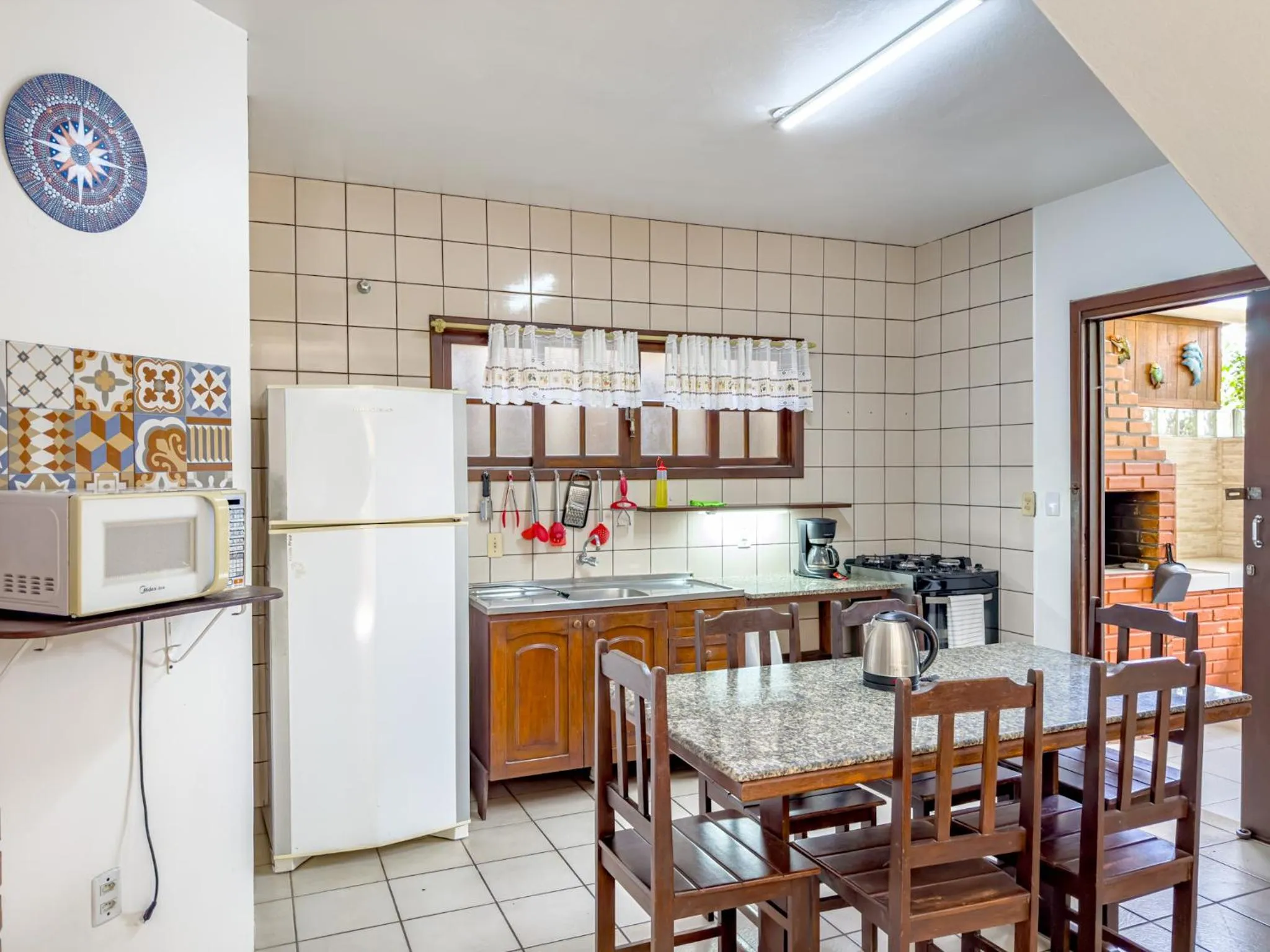 Kitchen or kitchenette in Lemuria Apart Hotel