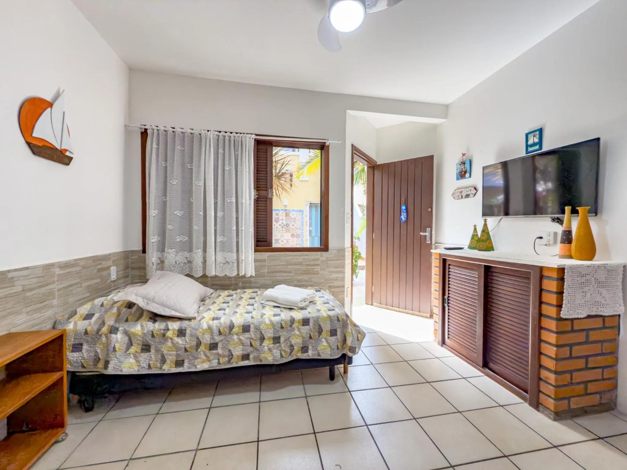 Bed in Lemuria Apart Hotel