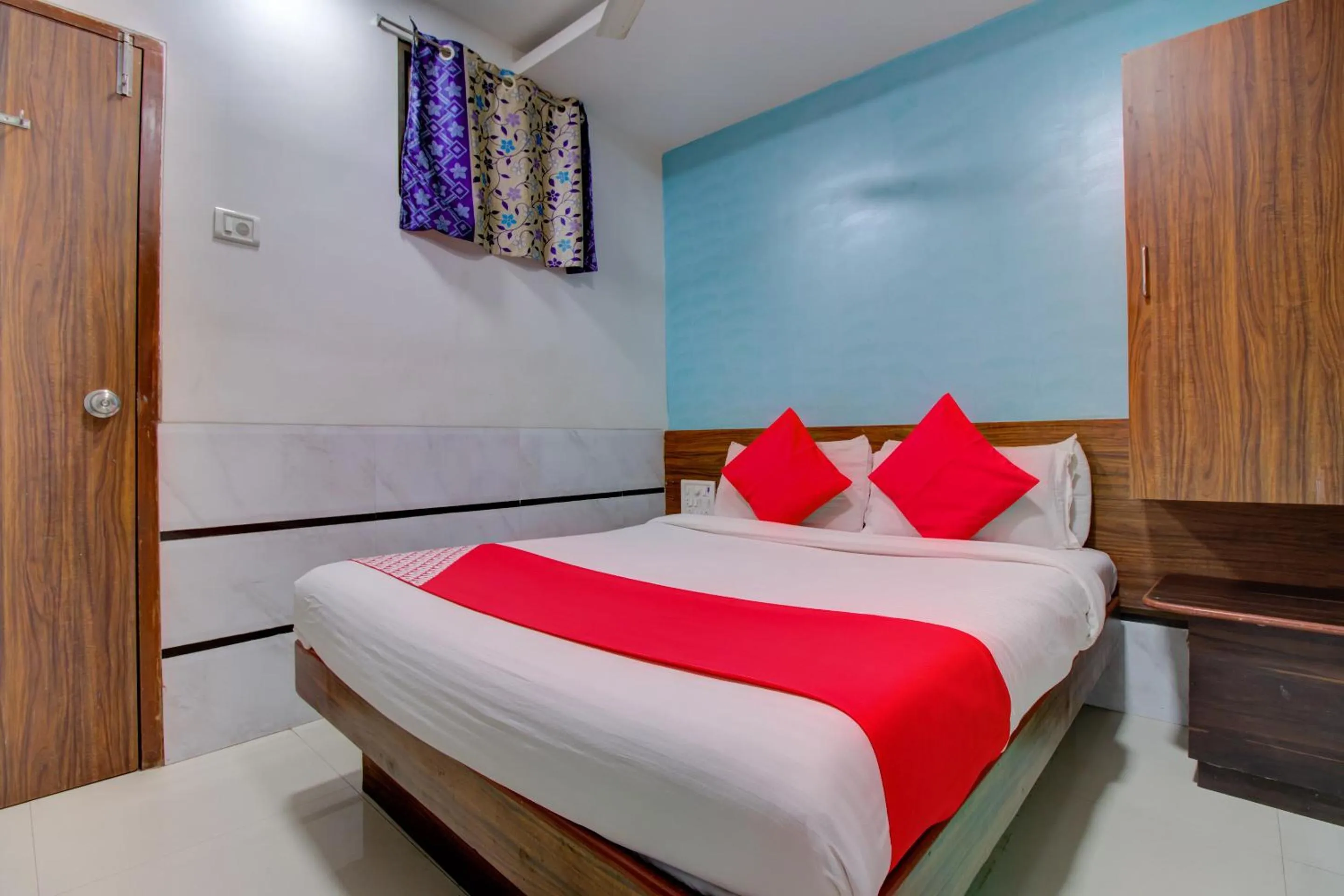 Bedroom in Hotel O Sion Residency