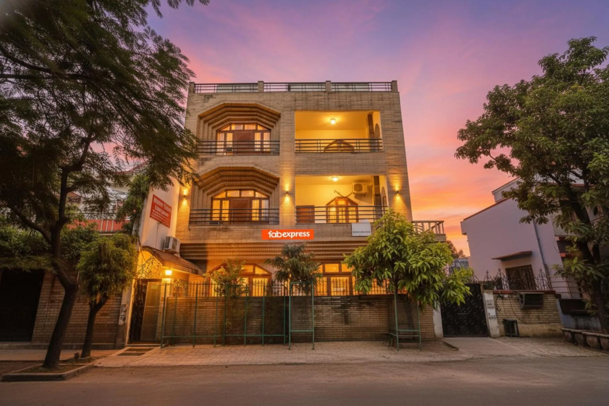 Property building in Via Prashansa Palace - Banaras Railway Station