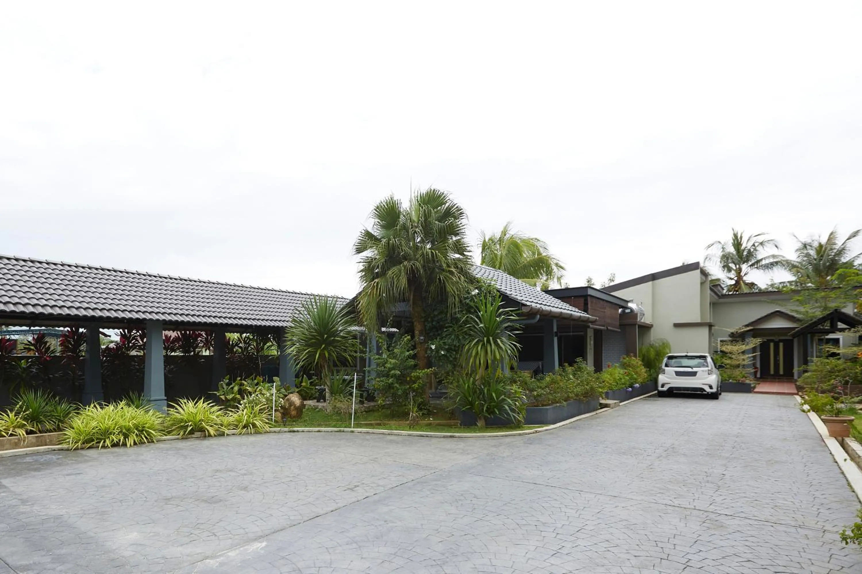 Property building in D' Qamar Guesthouse