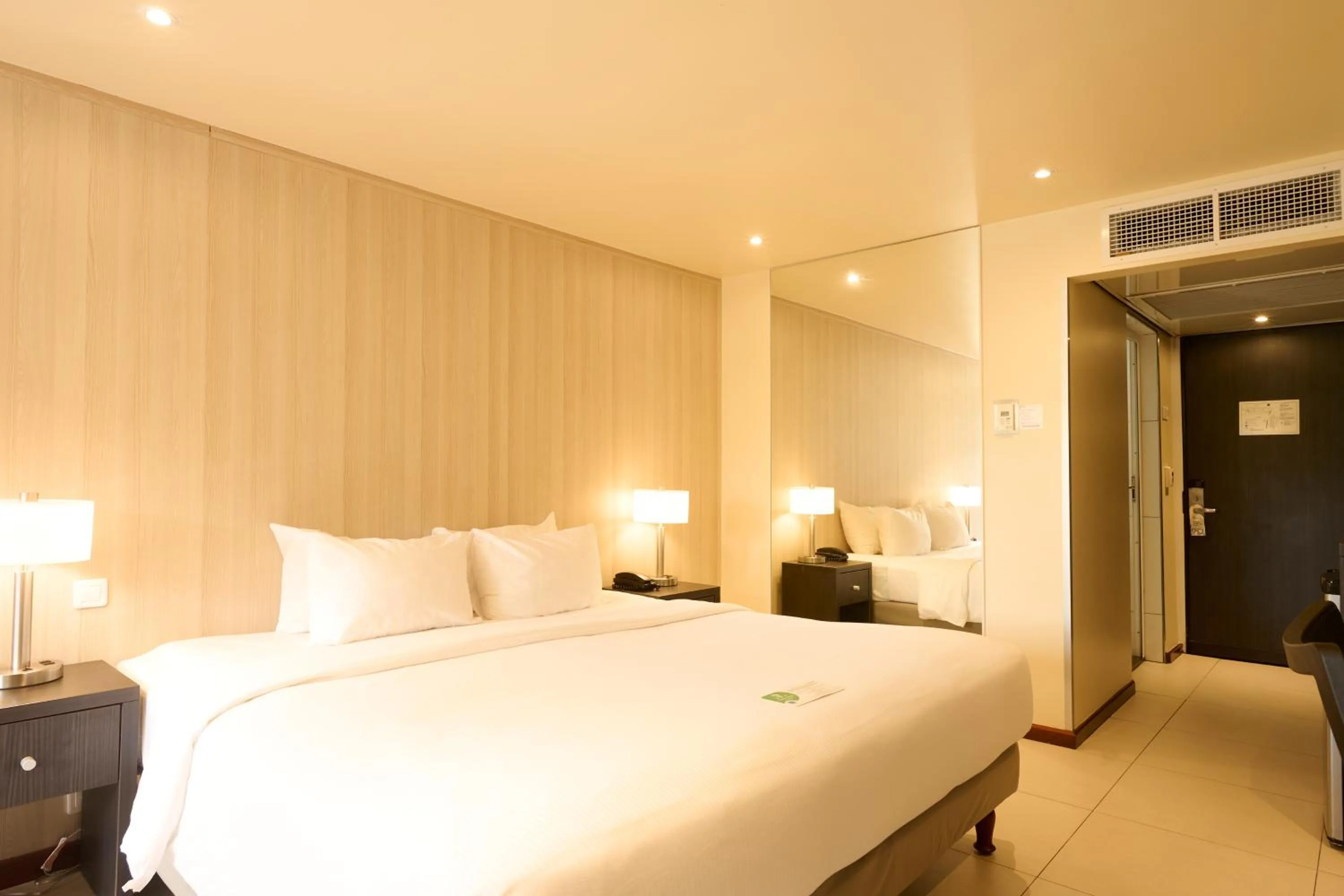 Bed in Torarica Resort