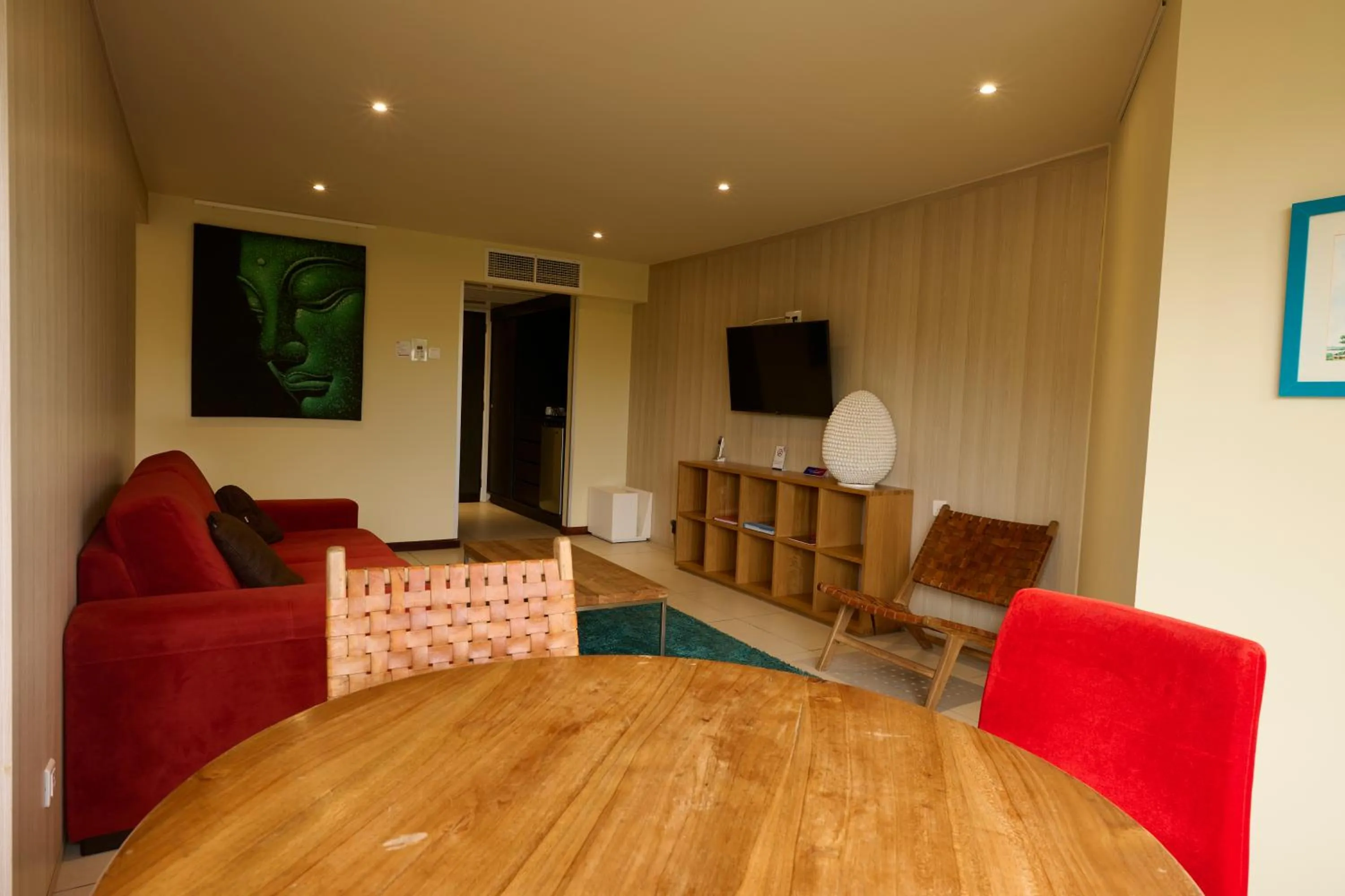 Communal lounge/ TV room in Torarica Resort