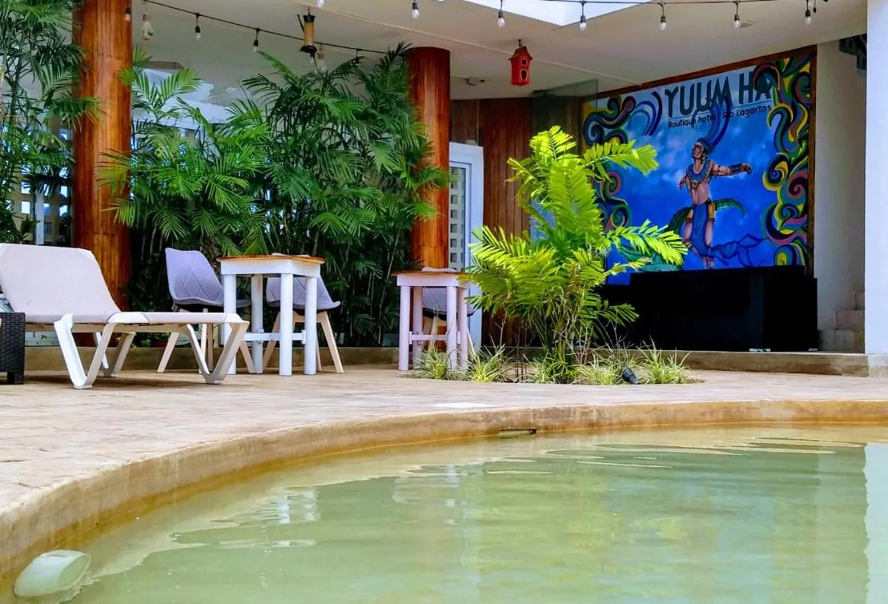 Patio in Yuum Ha Boutique Hotel