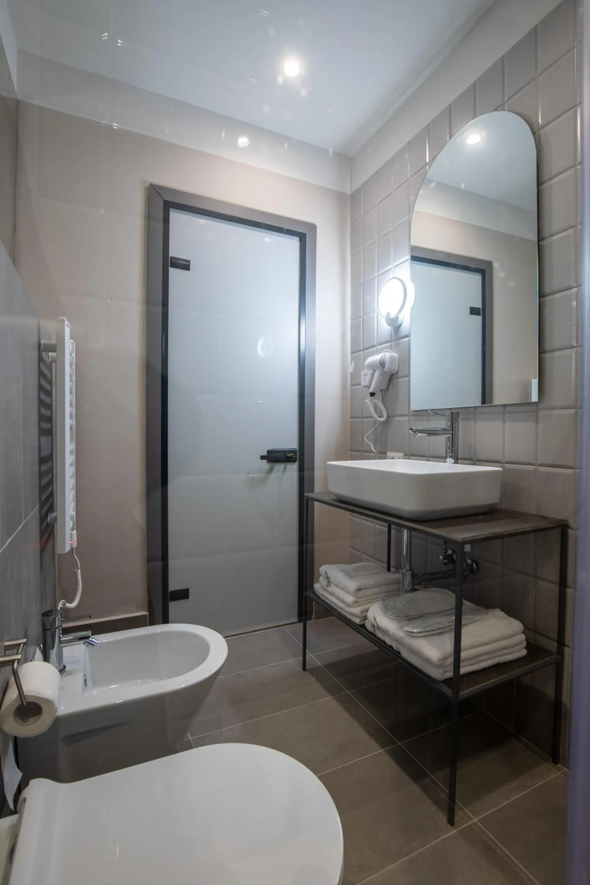 Bathroom in Allure Boutique Hotel