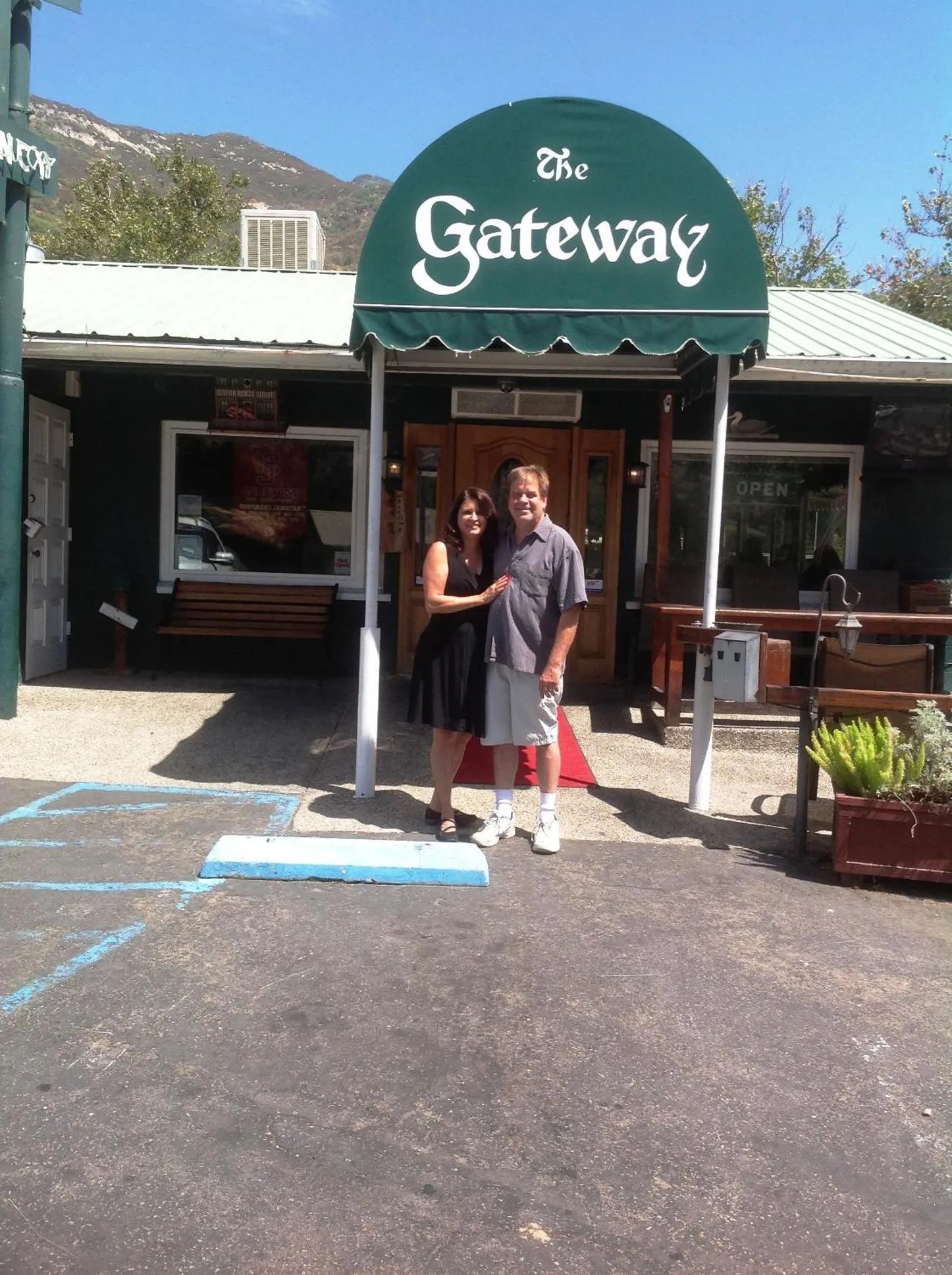 People in The Gateway Restaurant & Lodge