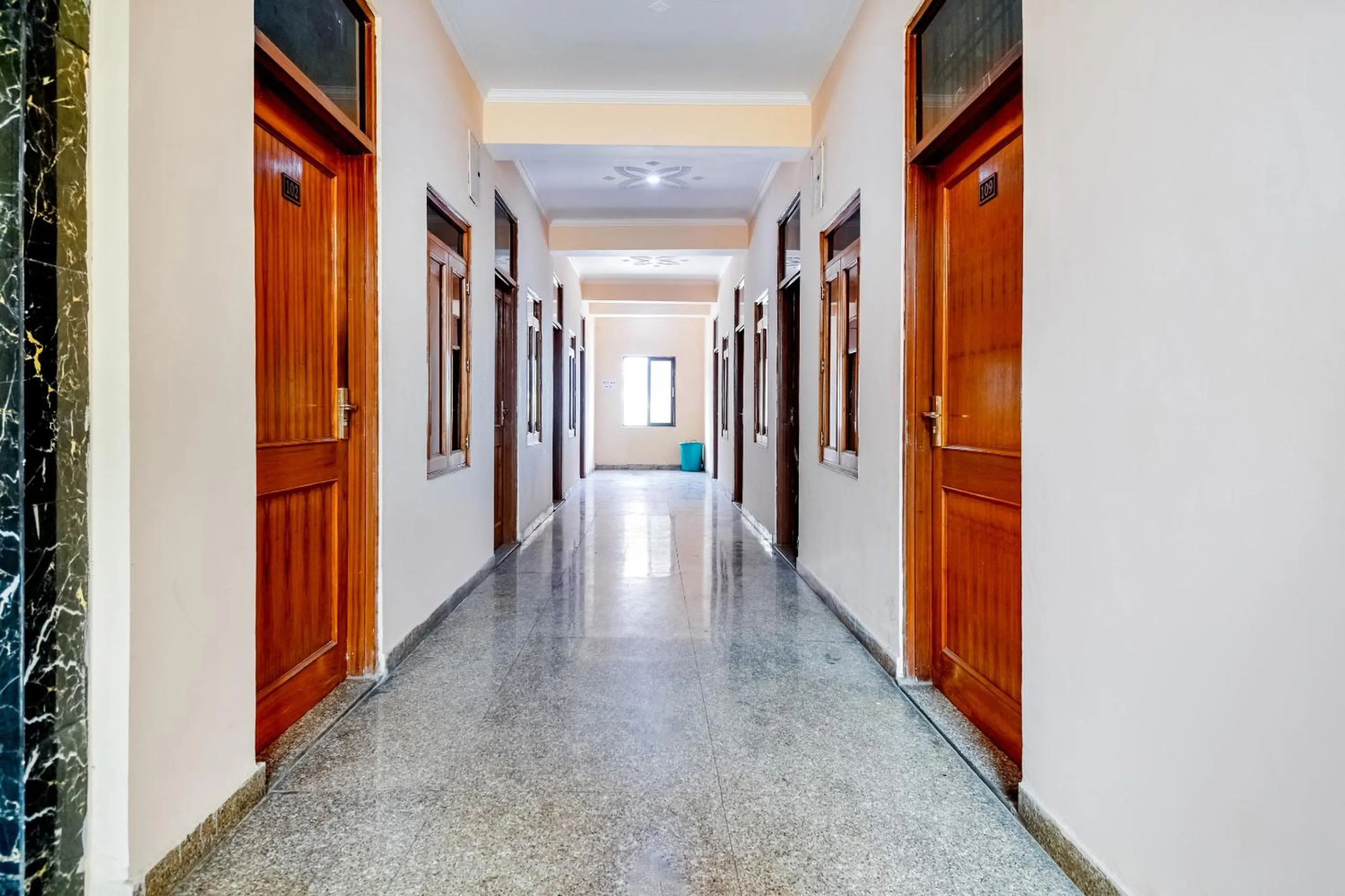 Lobby or reception in Hotel O Shri Ganesham