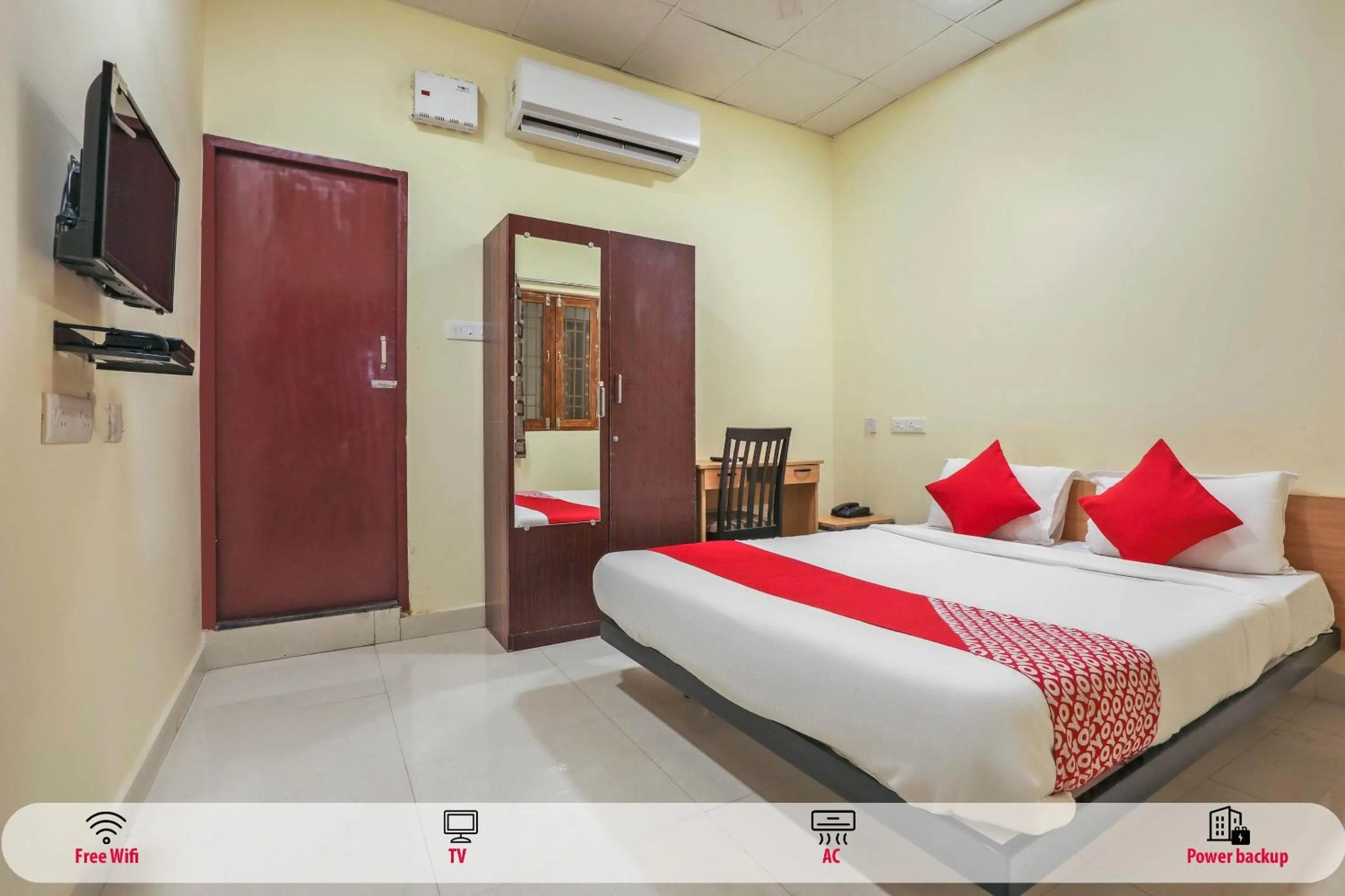 Bedroom, Bed in Hotel O Om Sakthi Hotel