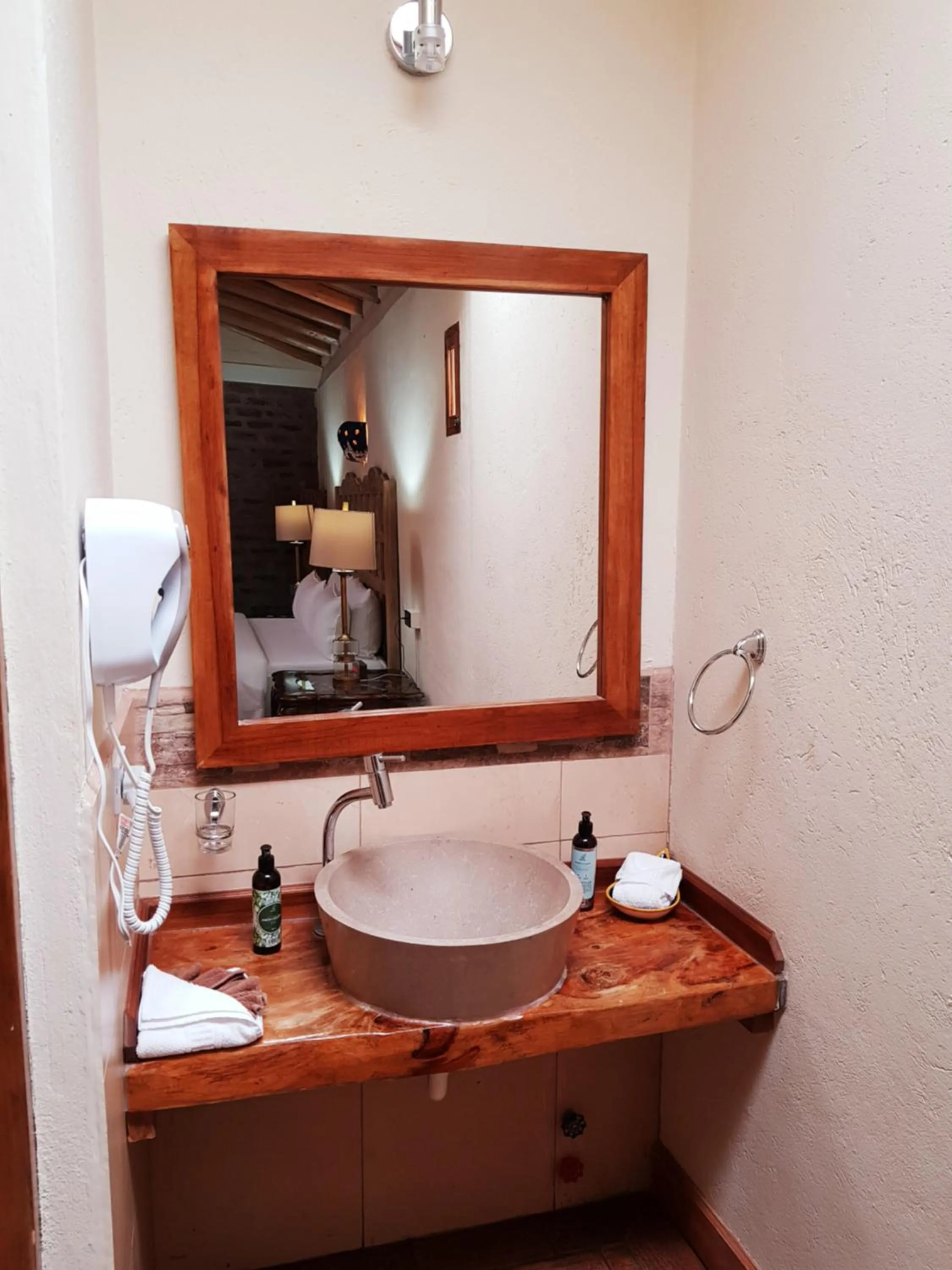Bathroom in Hacienda Jimenita Wildlife Reserve