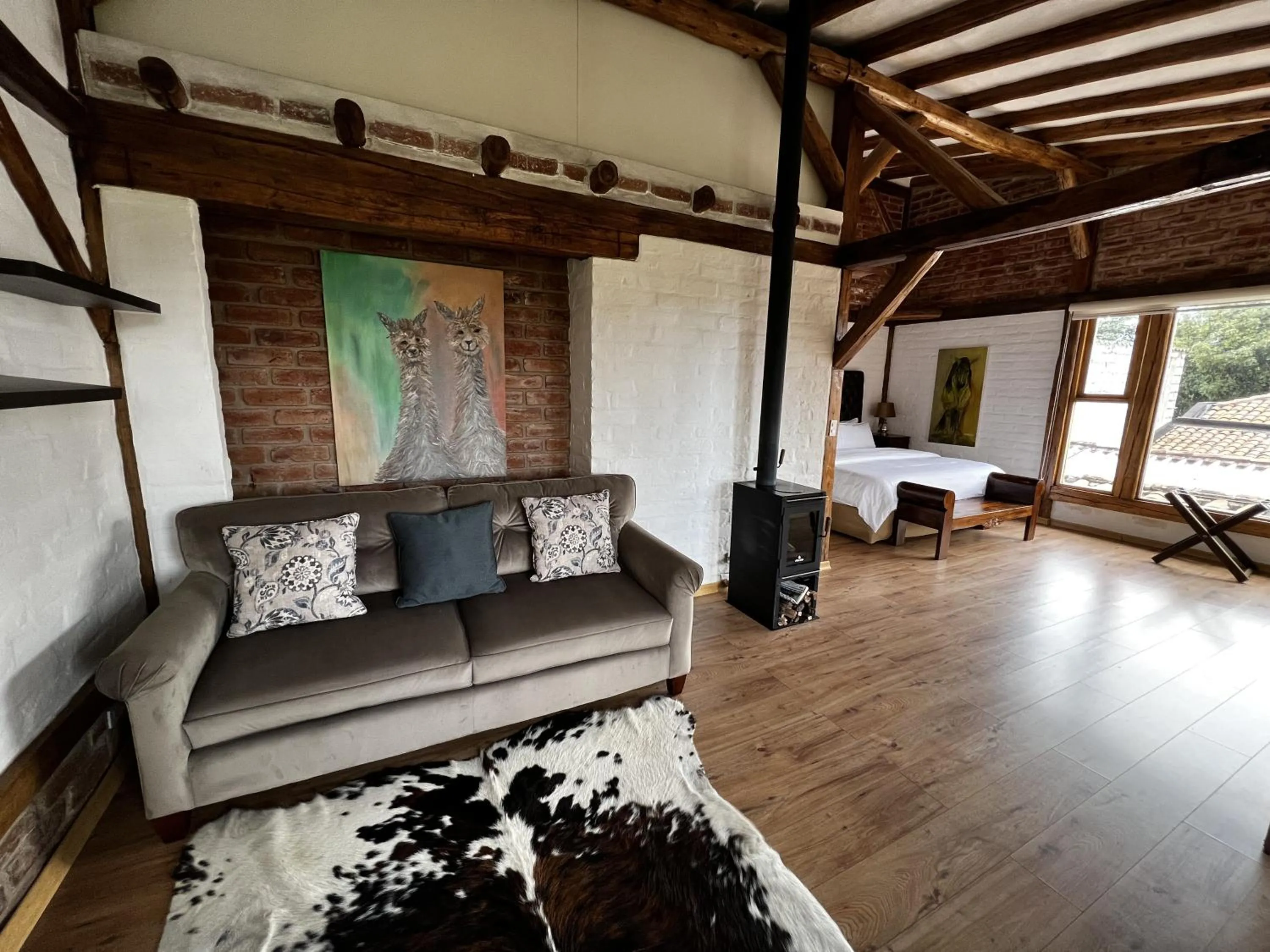 Living room in Hacienda Jimenita Wildlife Reserve
