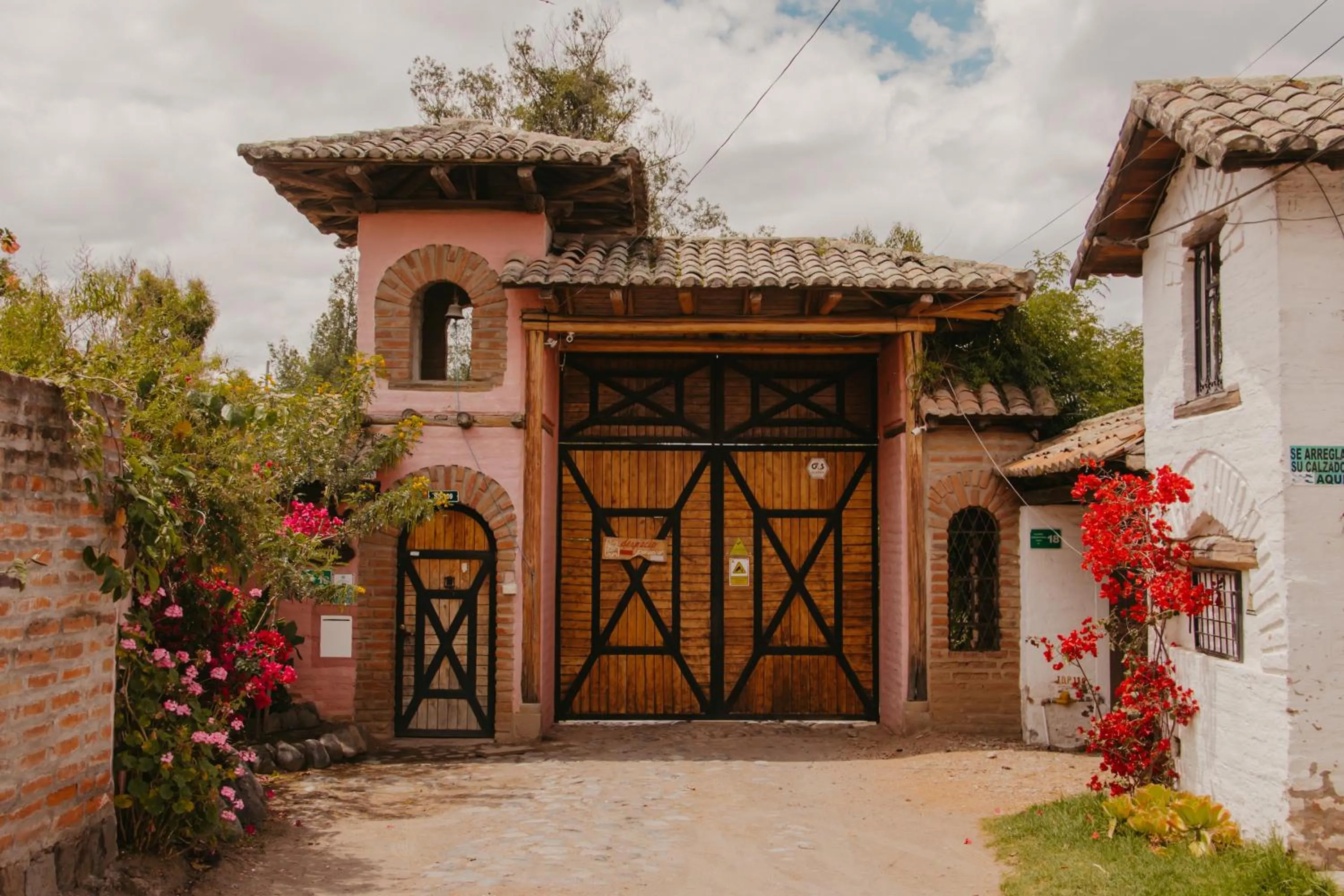 Facade/entrance in Hacienda Jimenita Wildlife Reserve