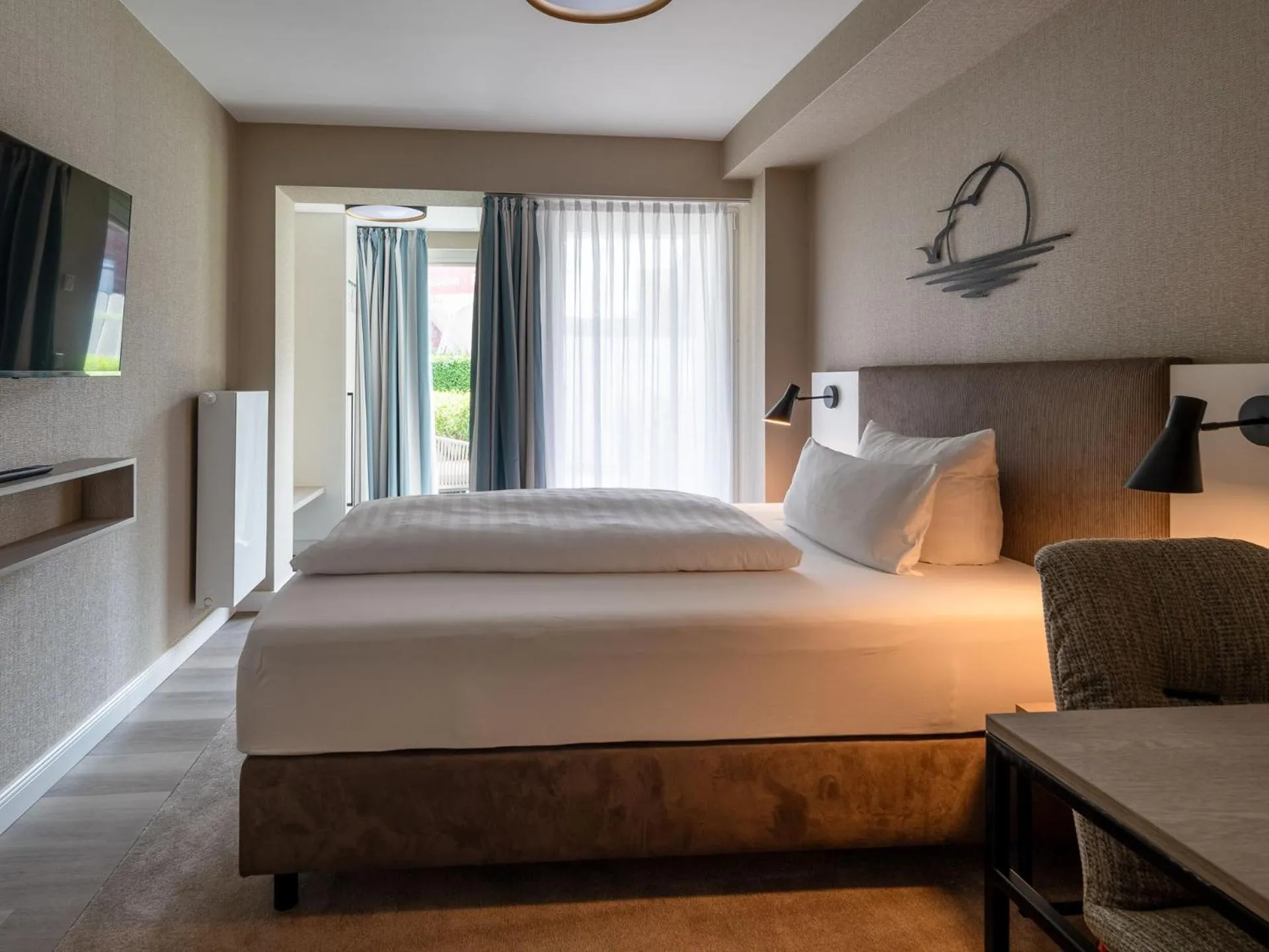 Bedroom, Bed in Hotel am Schlosspark garni