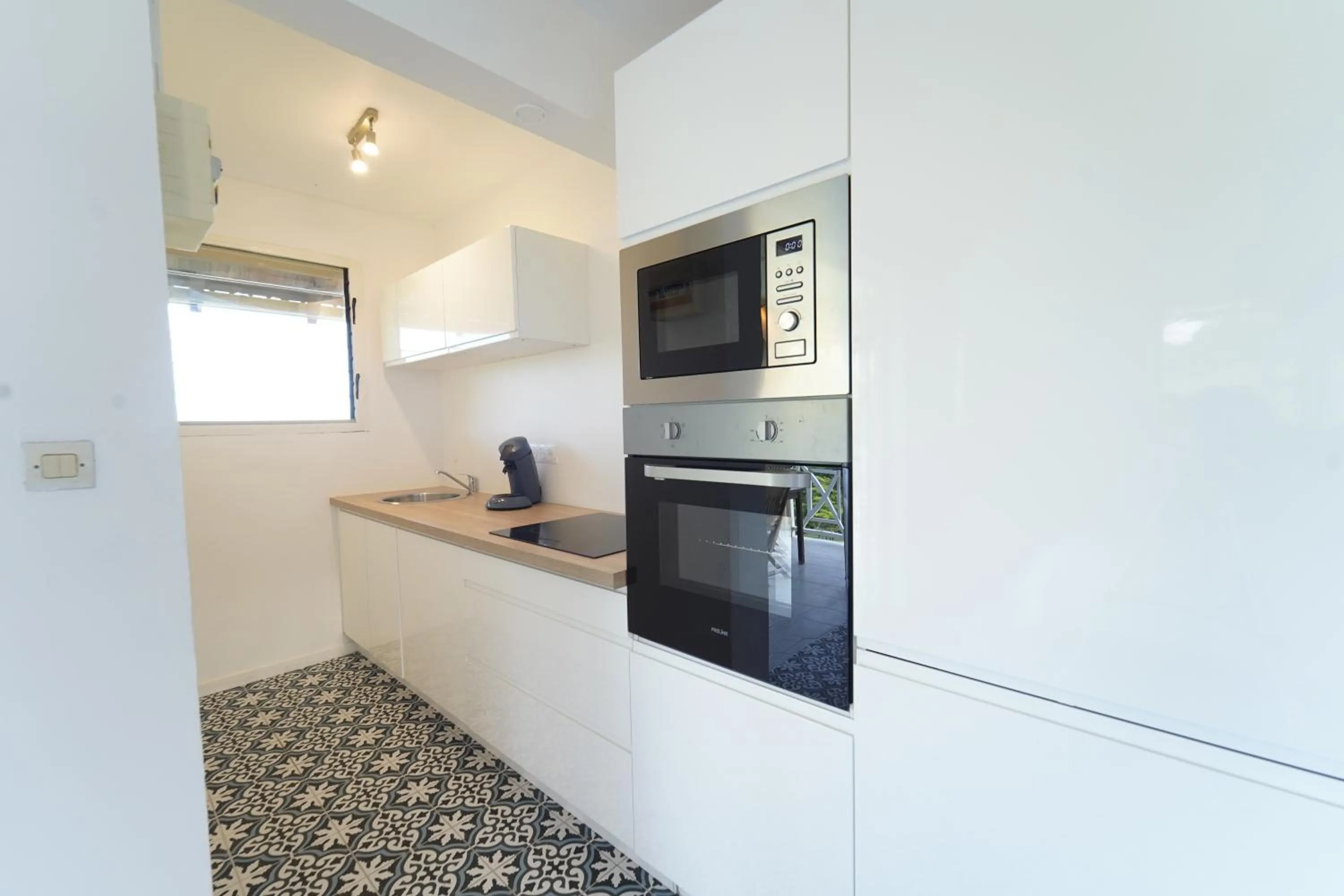 Coffee/tea facilities in Domaine de l'Anse Ramier