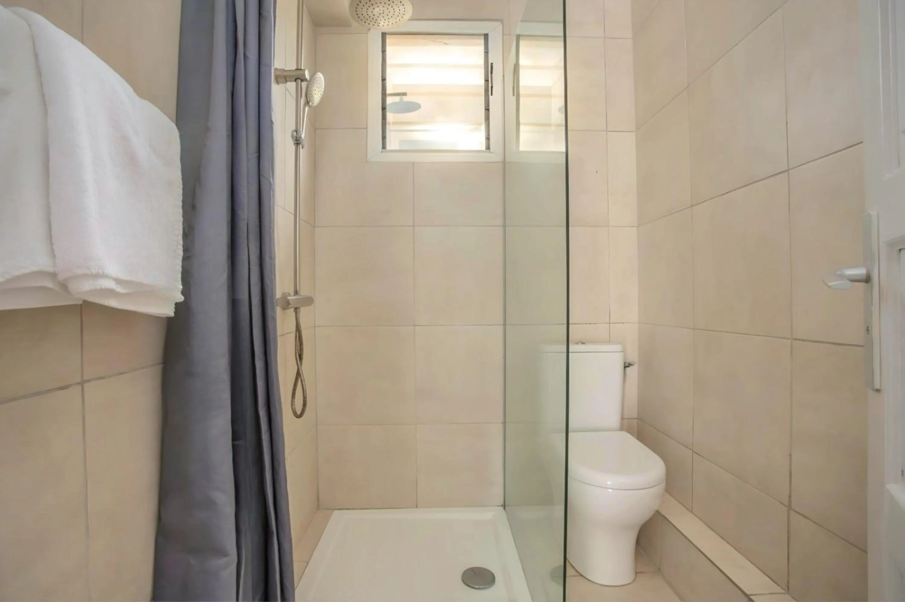 Shower in Domaine de l'Anse Ramier