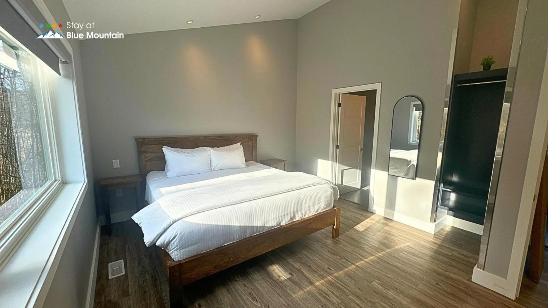 Bedroom, Bed in Orchard Run Chalet