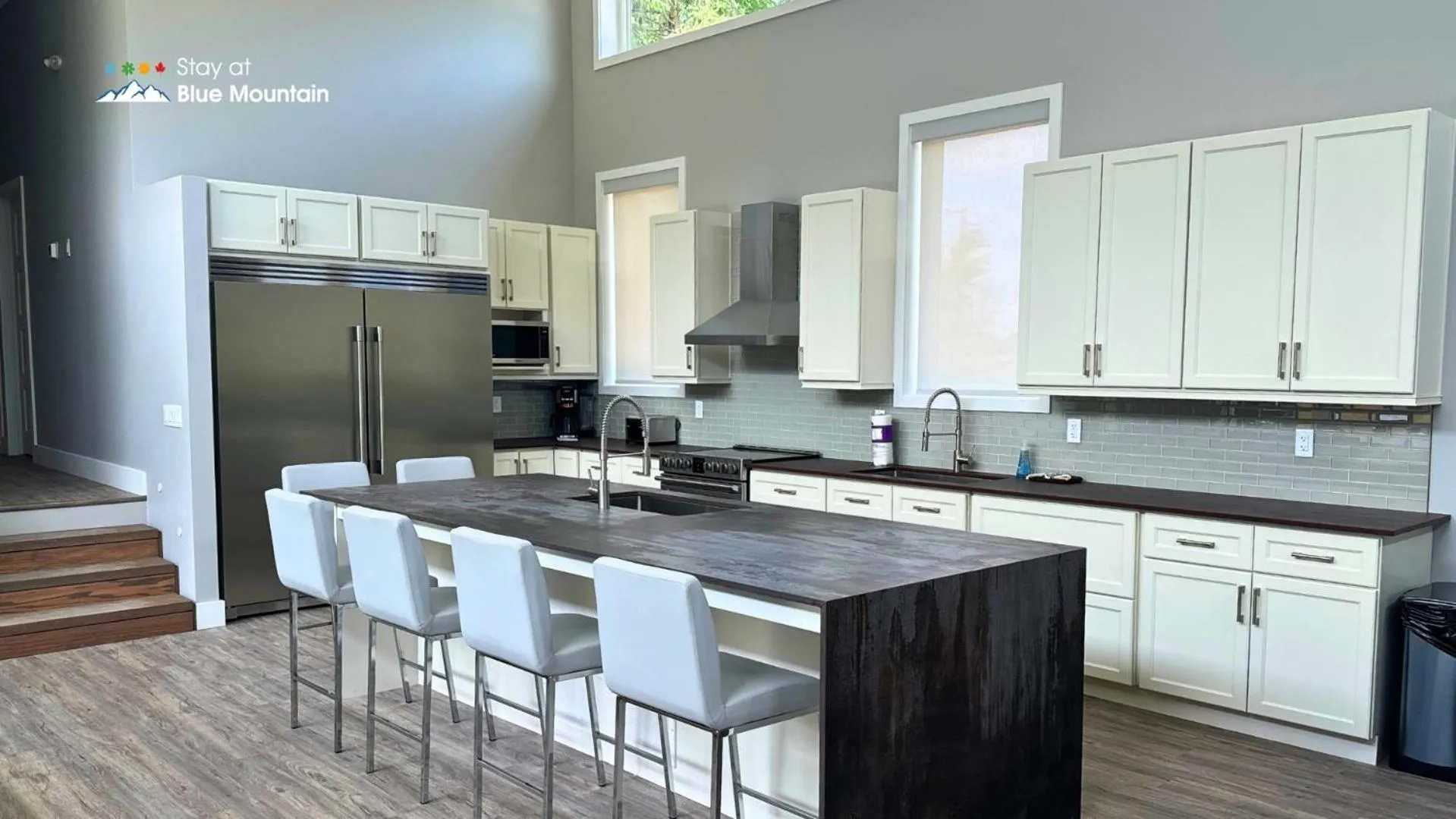 kitchen in Orchard Run Chalet