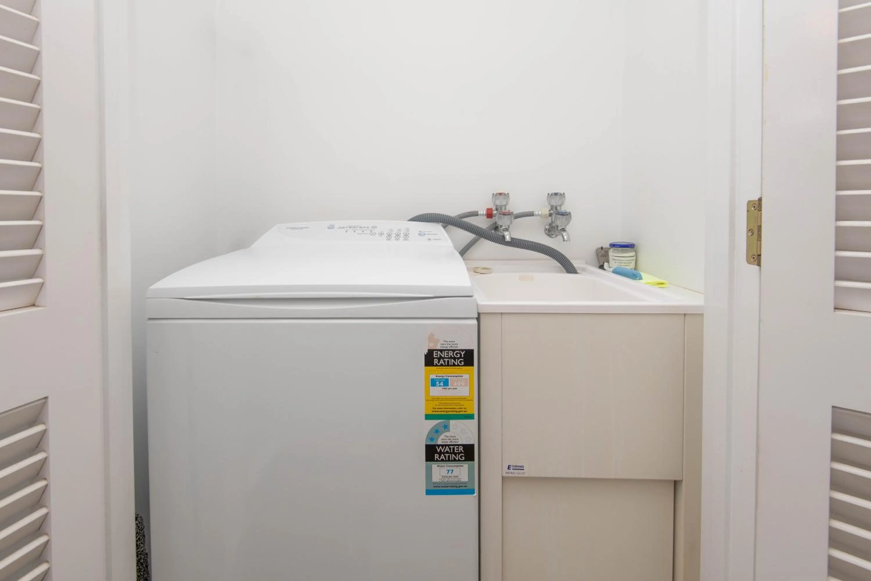 laundry in Poinciana Cottages