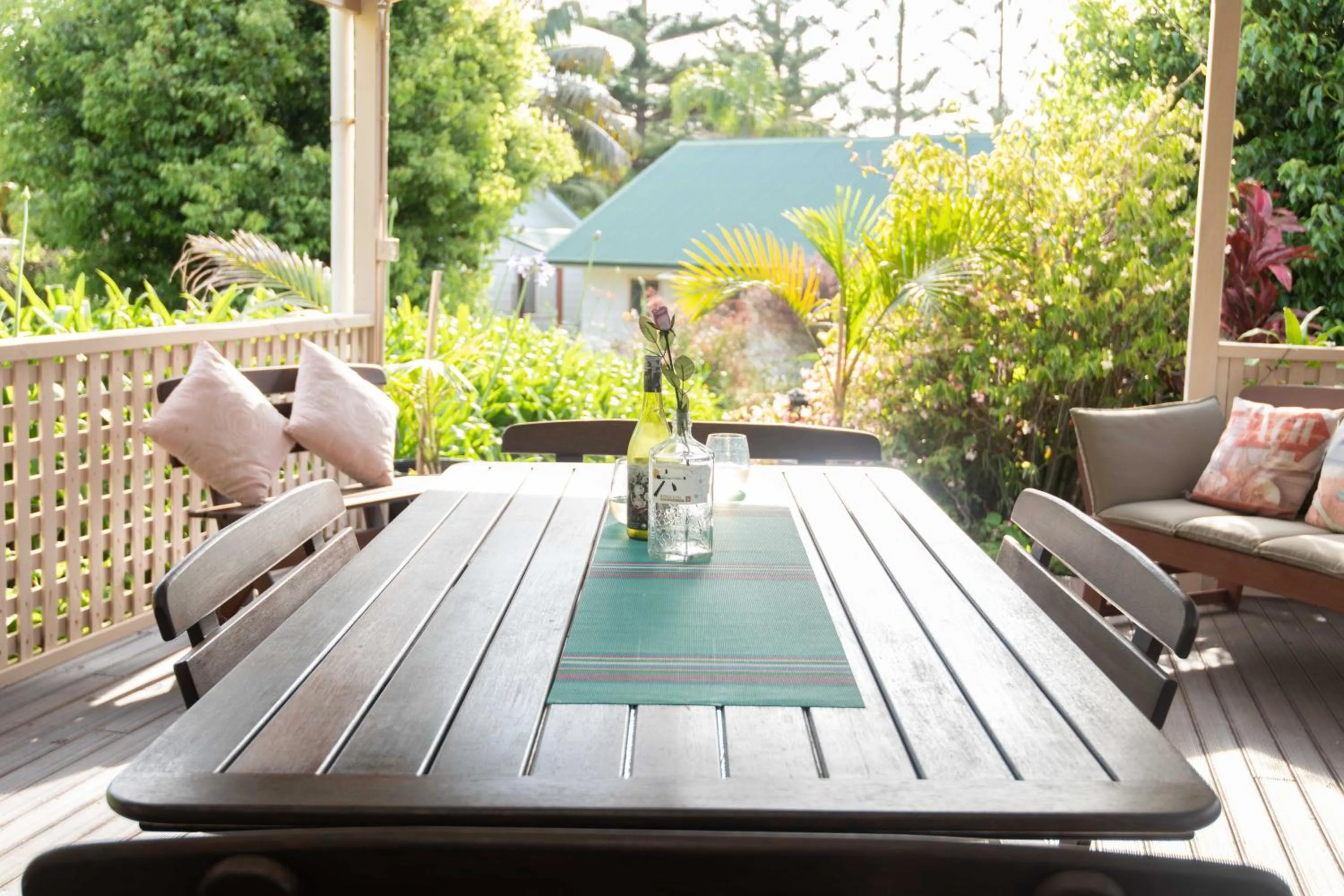BBQ facilities in Poinciana Cottages