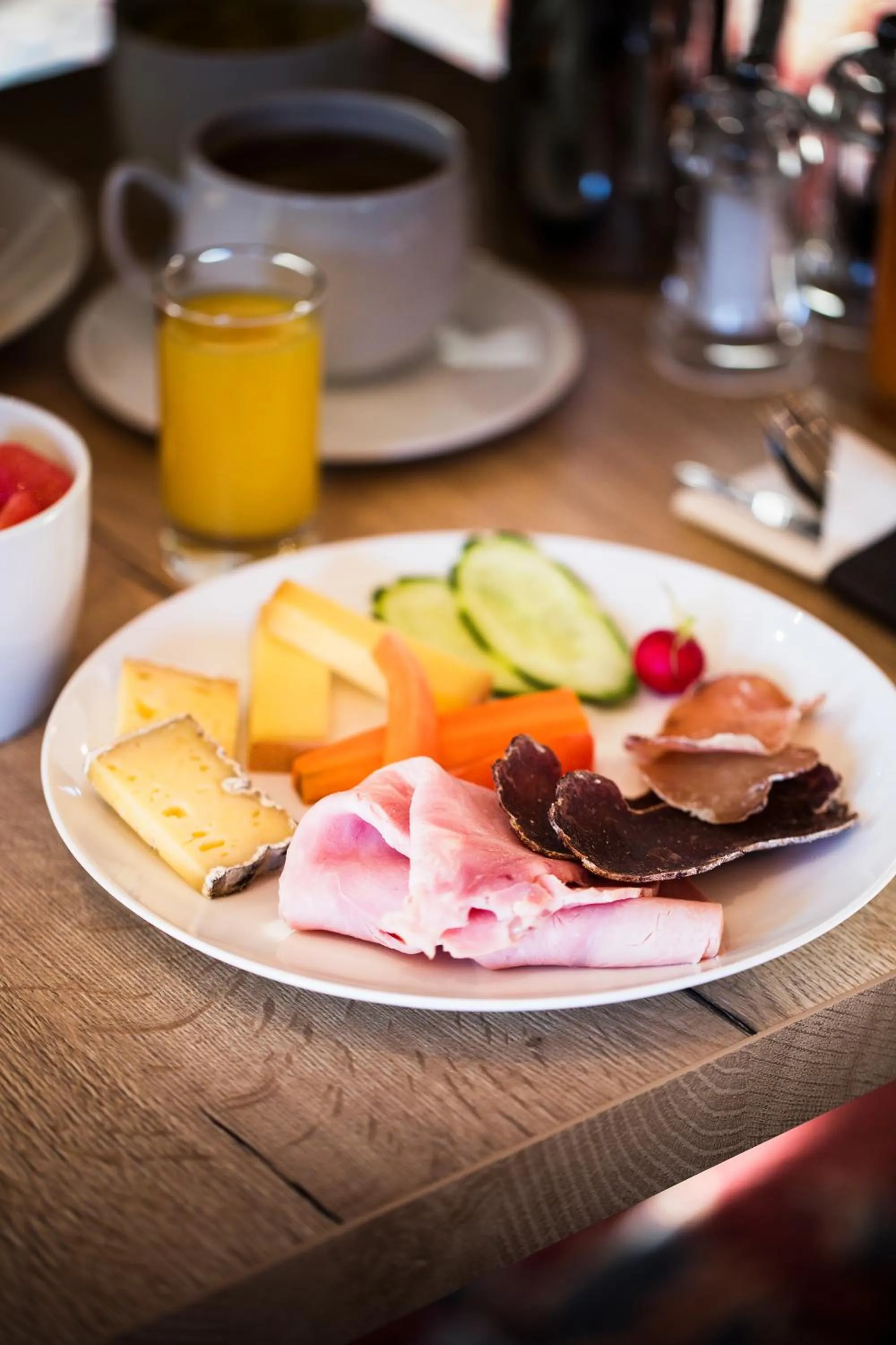 Breakfast in Hôtel L'Incomparable & Restaurant Etoilé Aix-Les-Bains