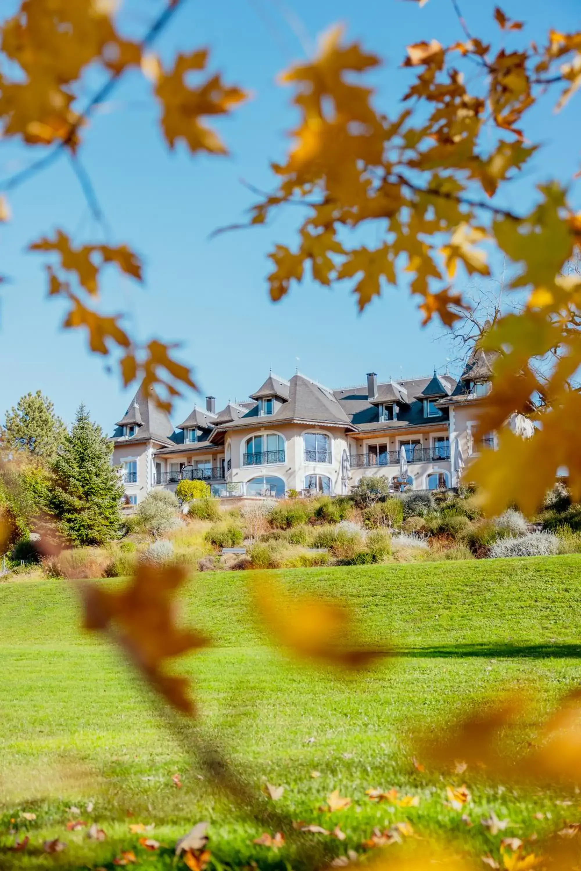 Hôtel L'Incomparable & Restaurant Etoilé Aix-Les-Bains Hôtel L'Incomparable & Restaurant Etoilé Aix-Les-Bains