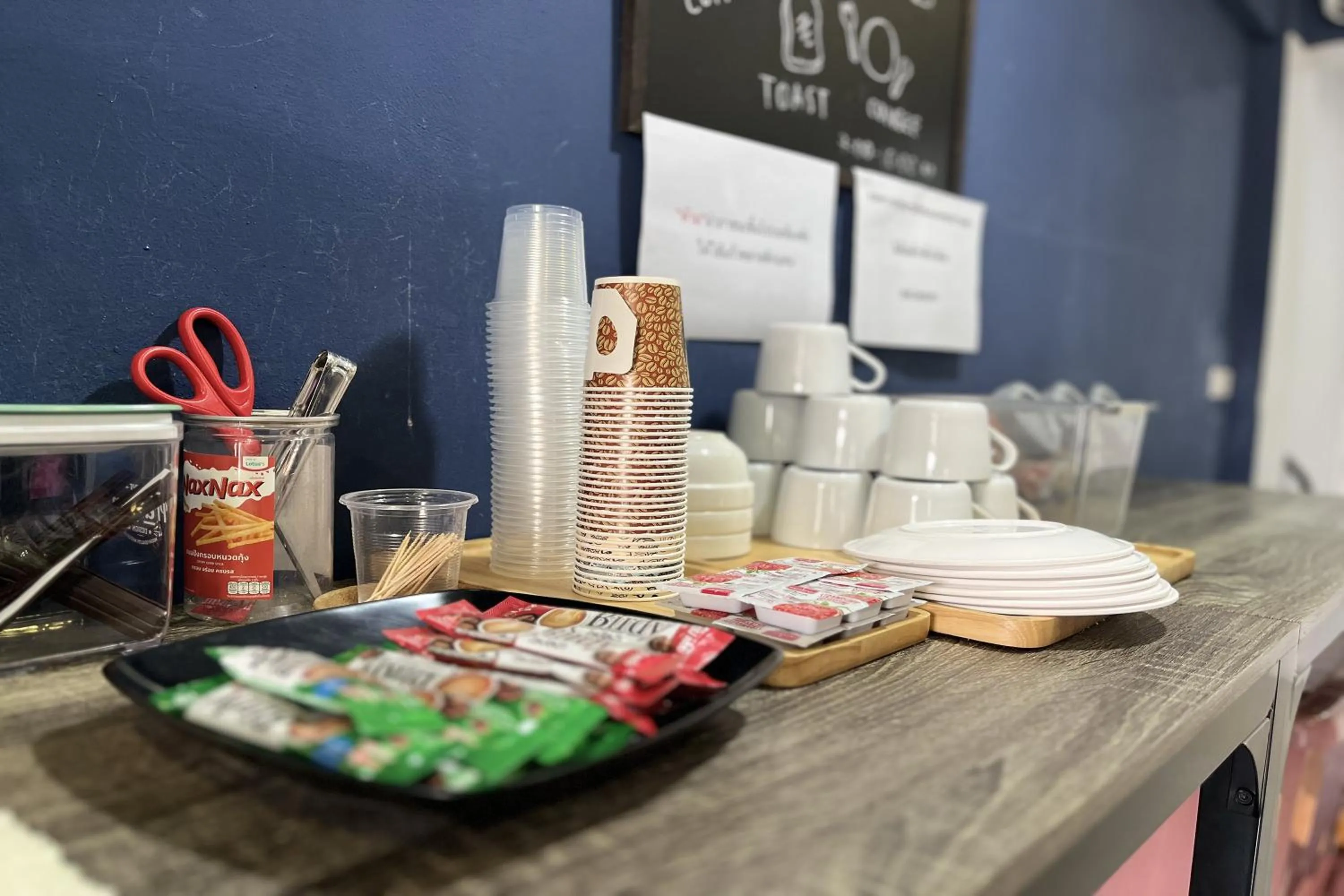 Food and drinks in Blue26