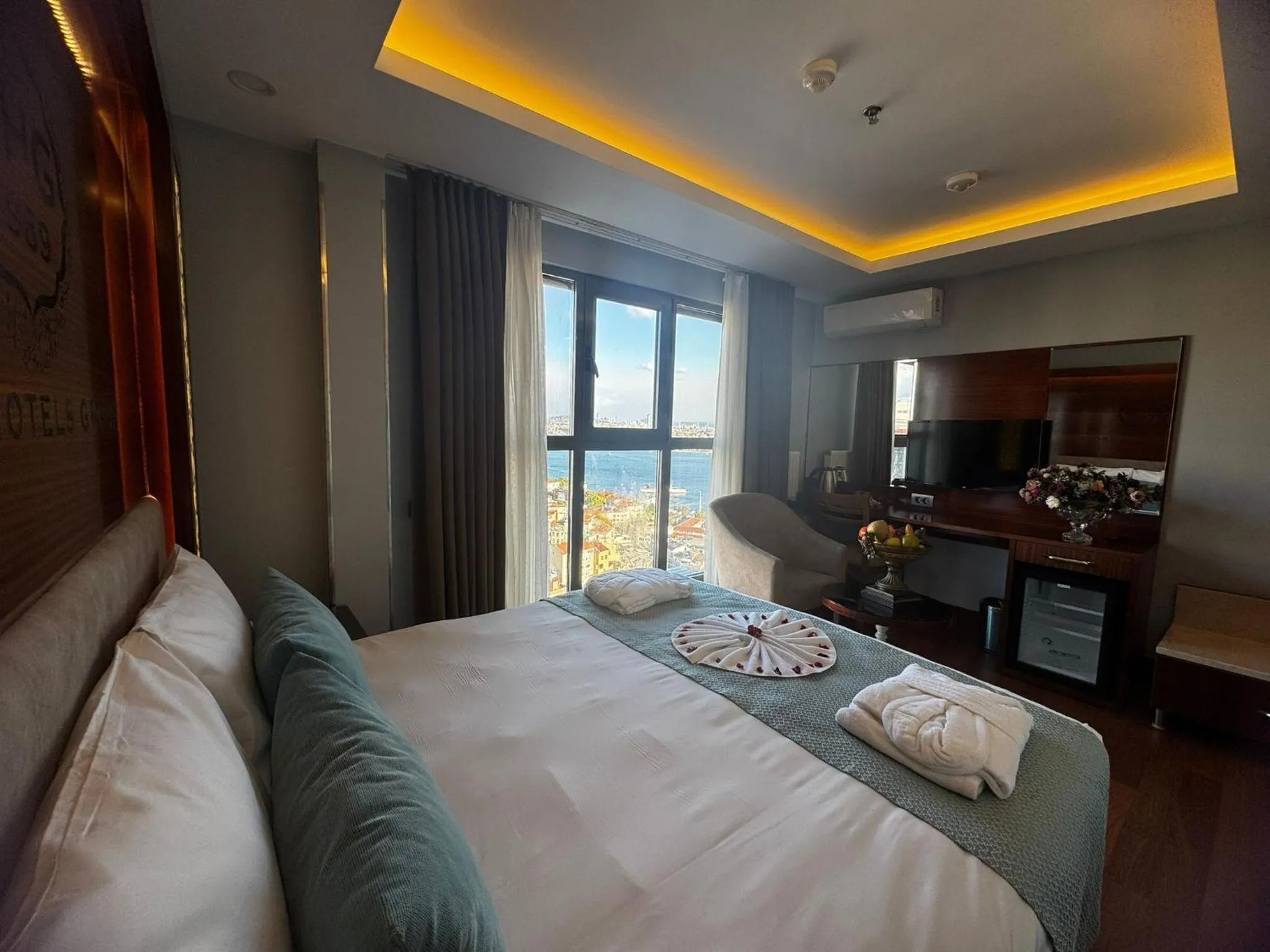 Bed in Grand Star Hotel Premium