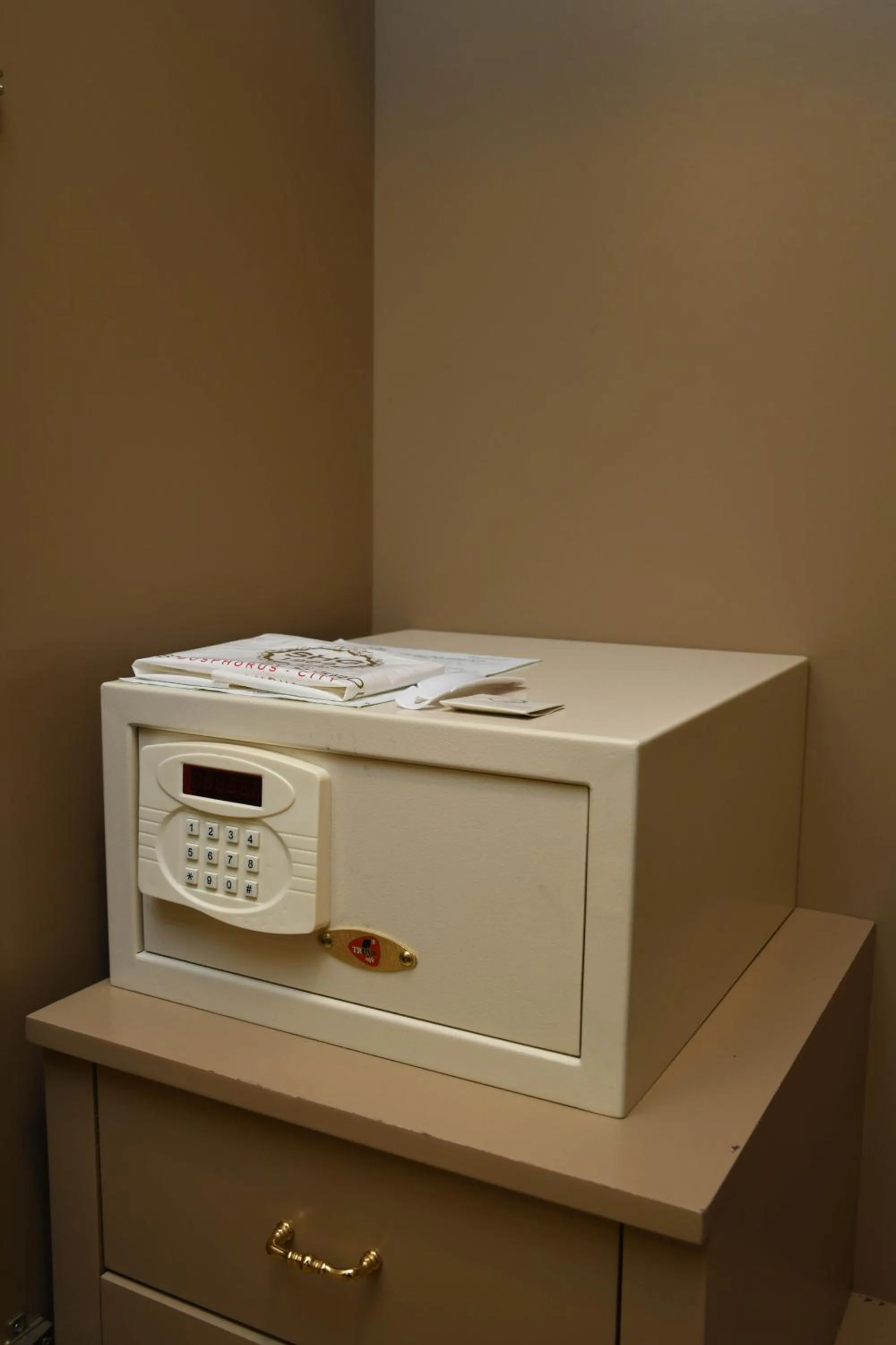 safe in Grand Star Hotel Premium