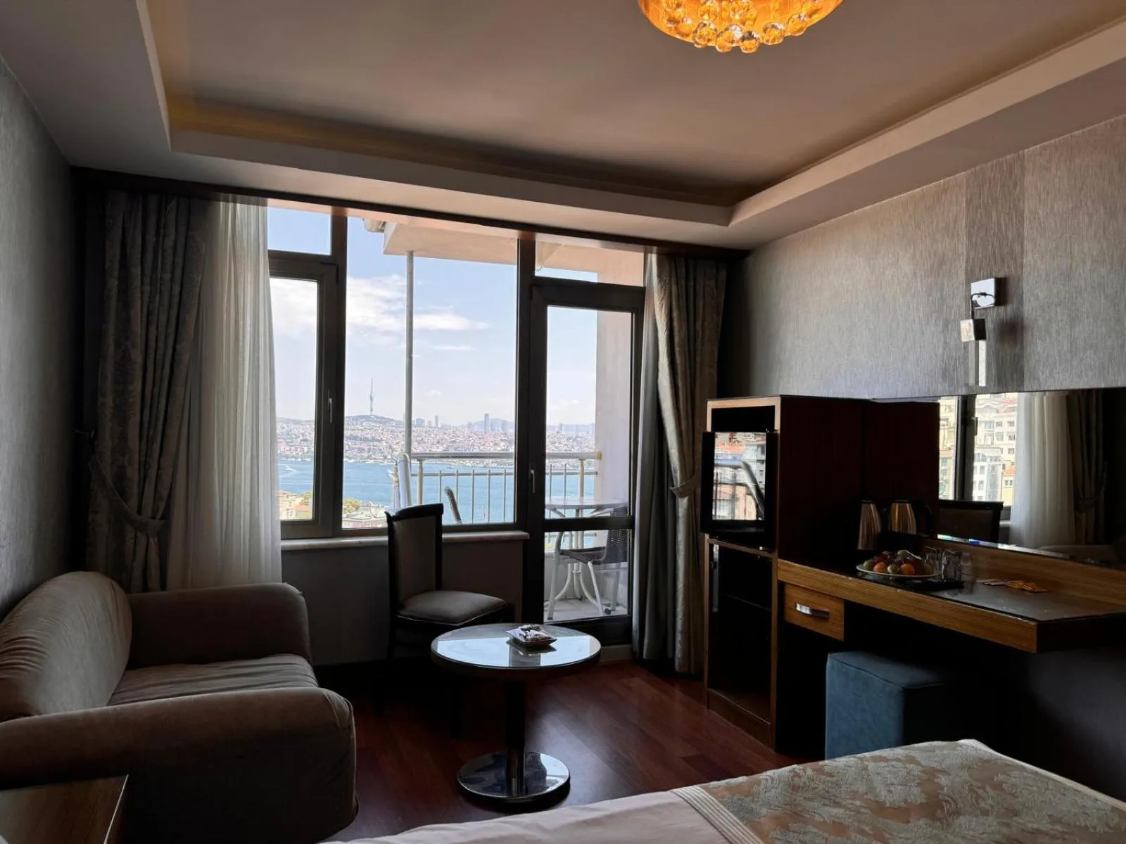 Seating area in Grand Star Hotel Premium