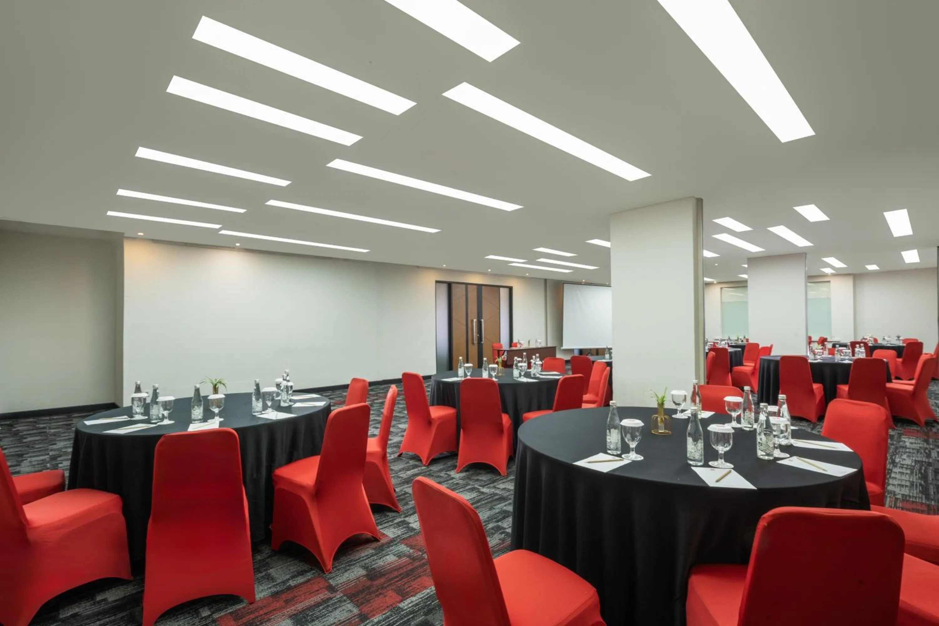 Meeting/conference room in Ibis Jakarta Senen
