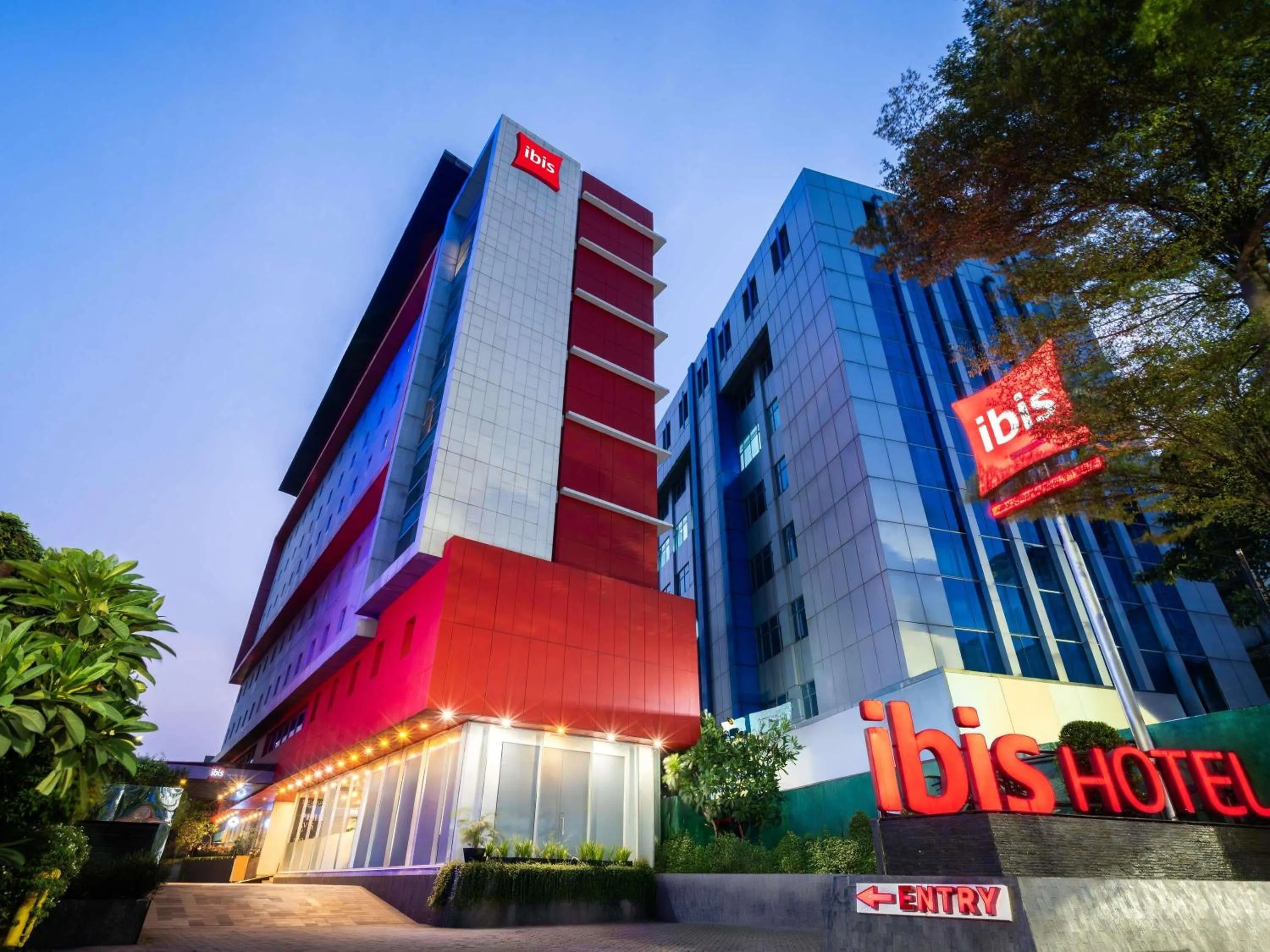 Property building in Ibis Jakarta Senen