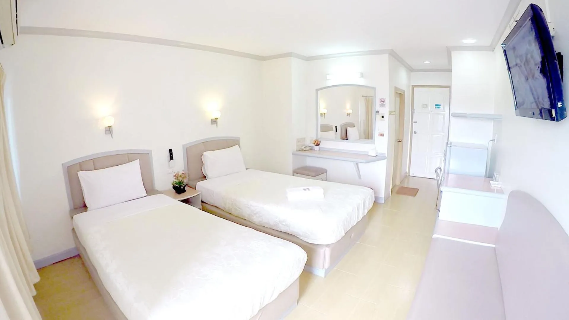 Photo of the whole room, Bed in P.A. Place Hotel