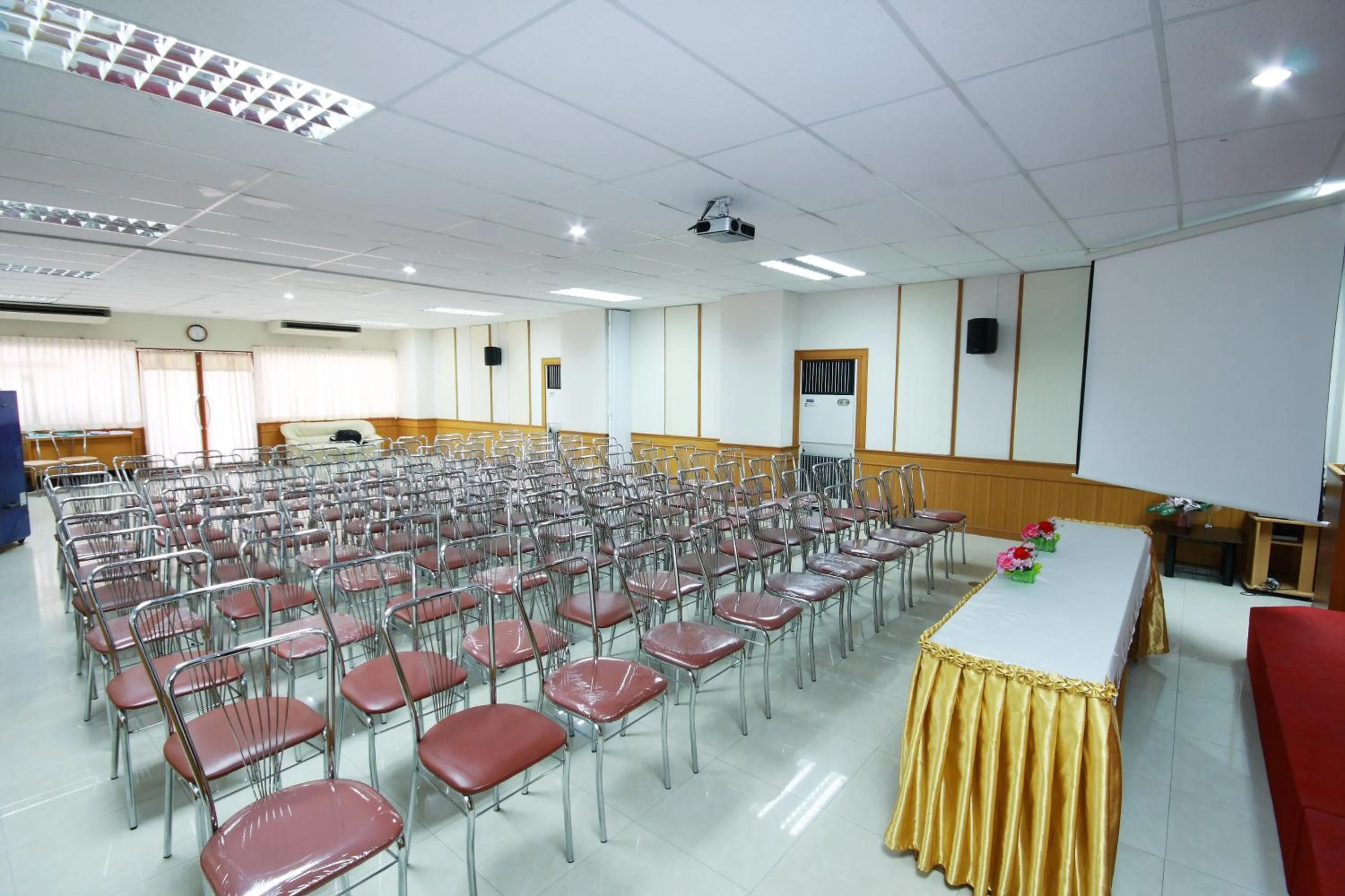 Meeting/conference room in P.A. Place Hotel