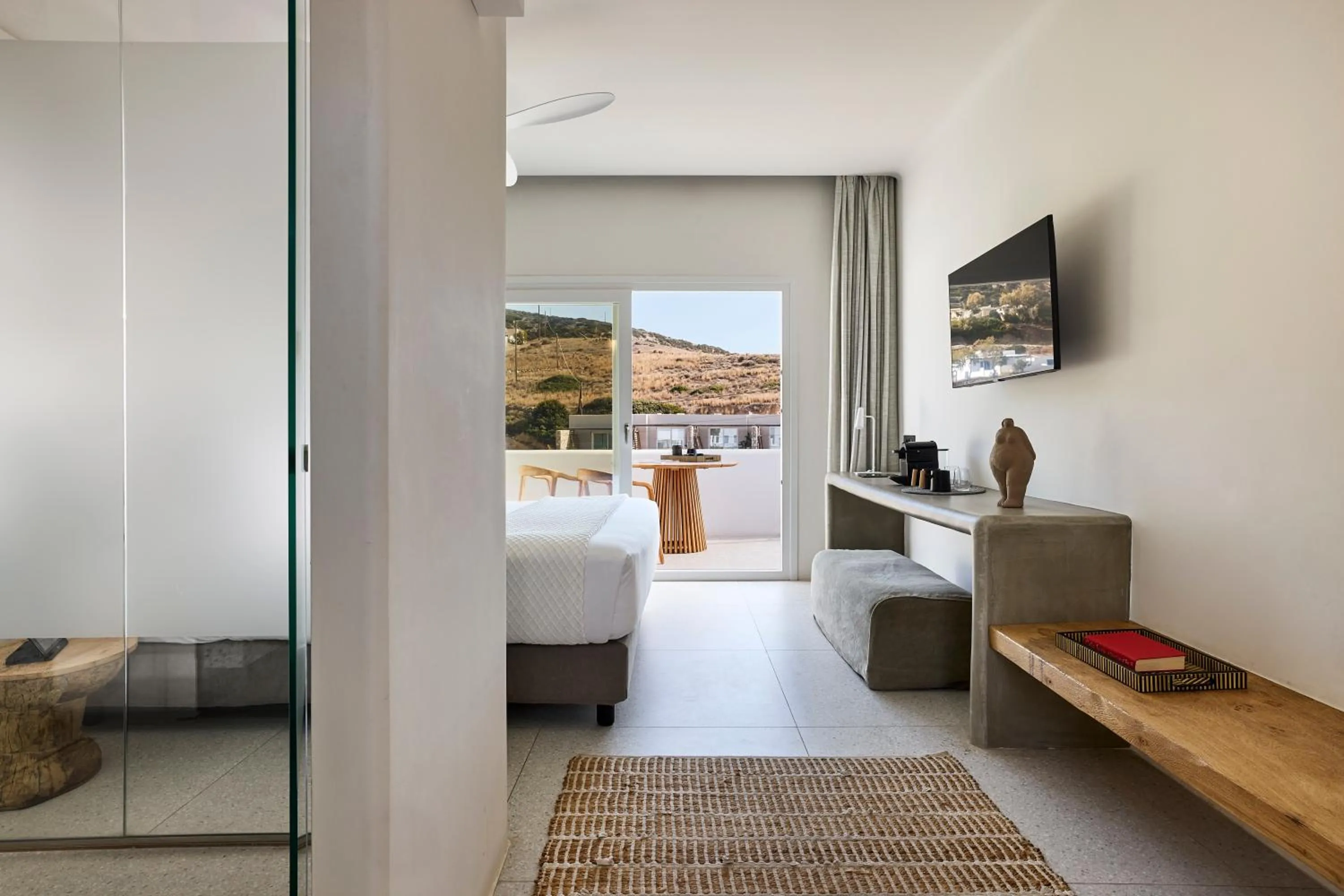 Photo of the whole room, Bed in Artemis Seaside Resort