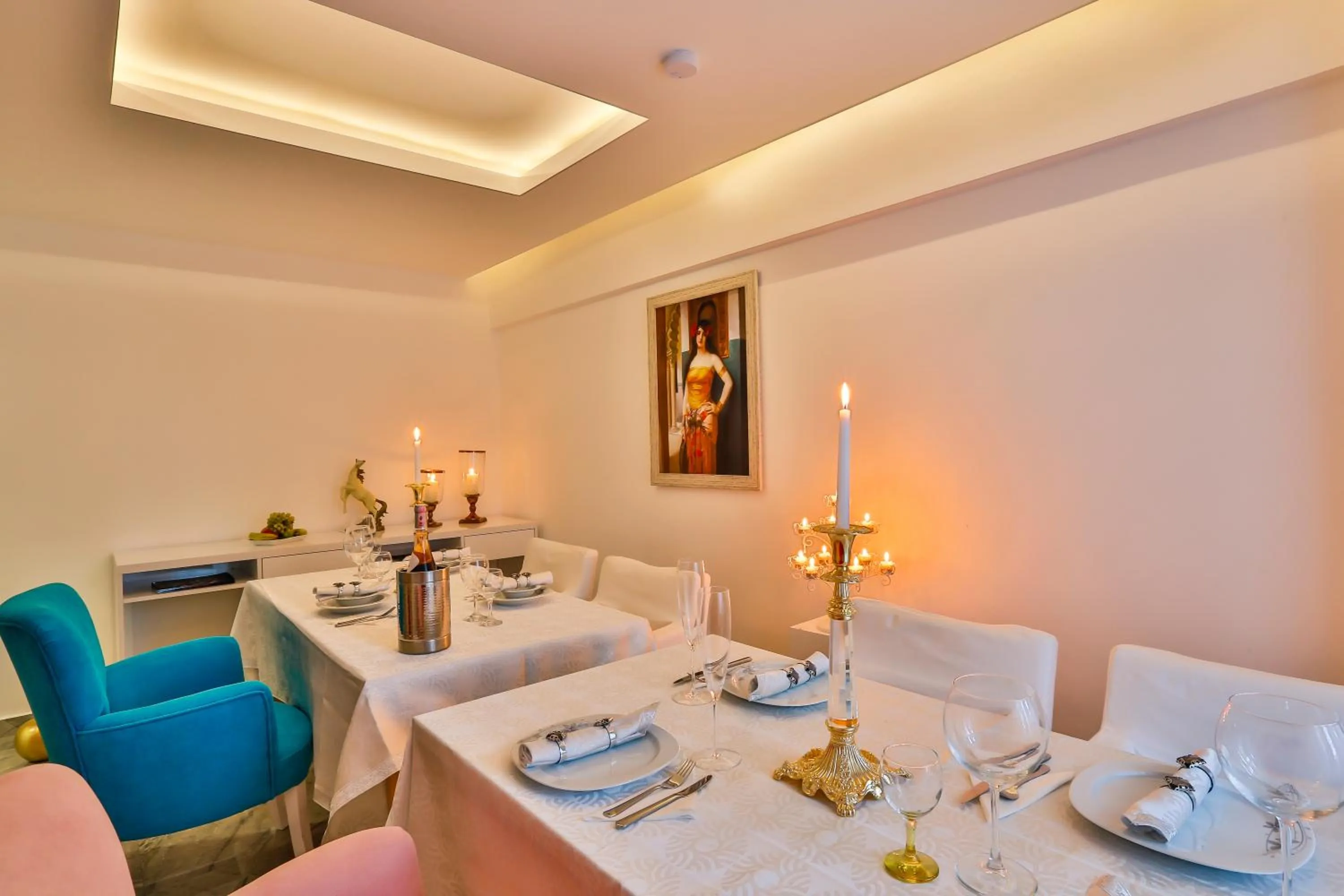 Restaurant/places to eat in Bellezza Hotel Ortakoy