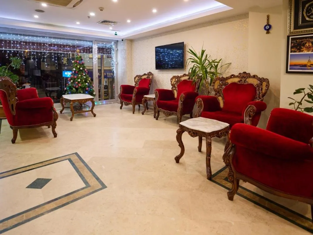 Lobby or reception in Istanbul Newcity Hotel