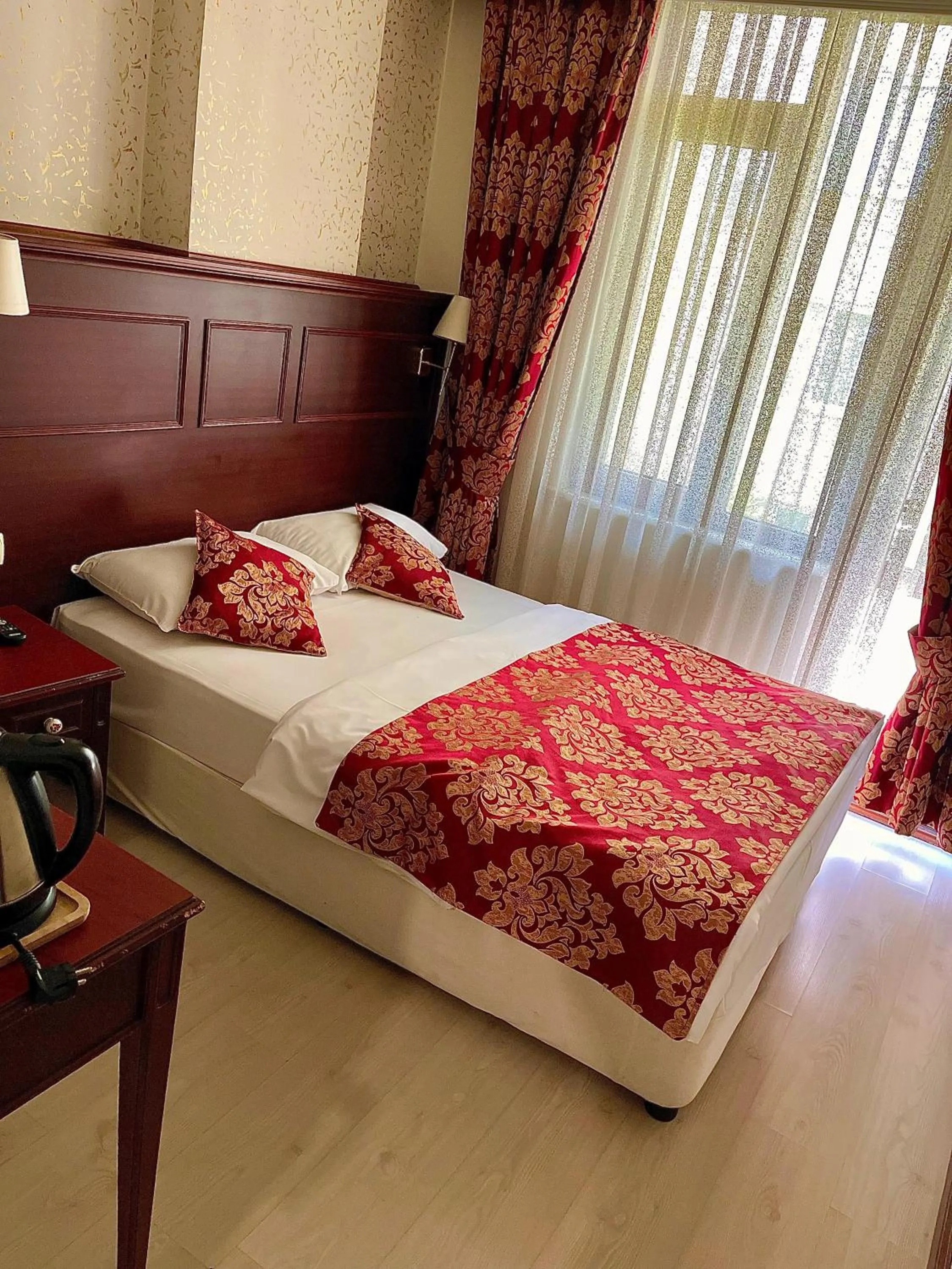 Bed in Istanbul Newcity Hotel